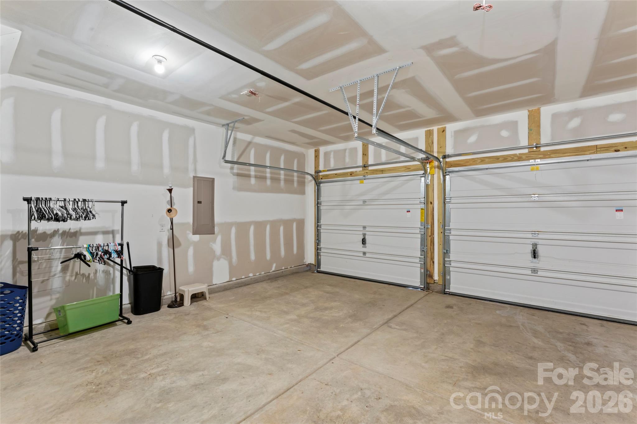 12561 Garron Road — Midland