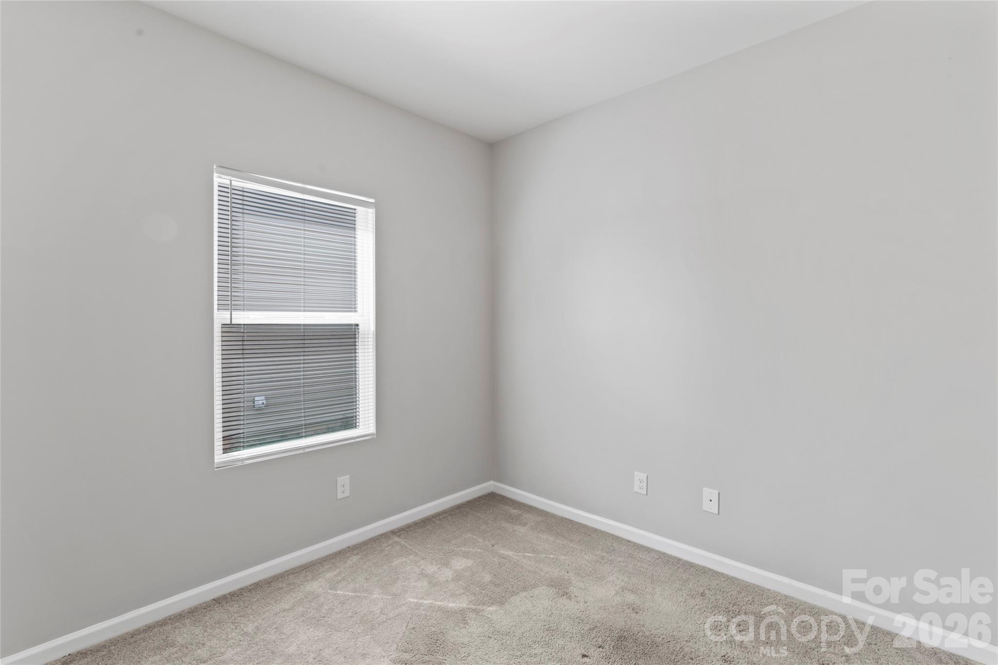12561 Garron Road — Midland