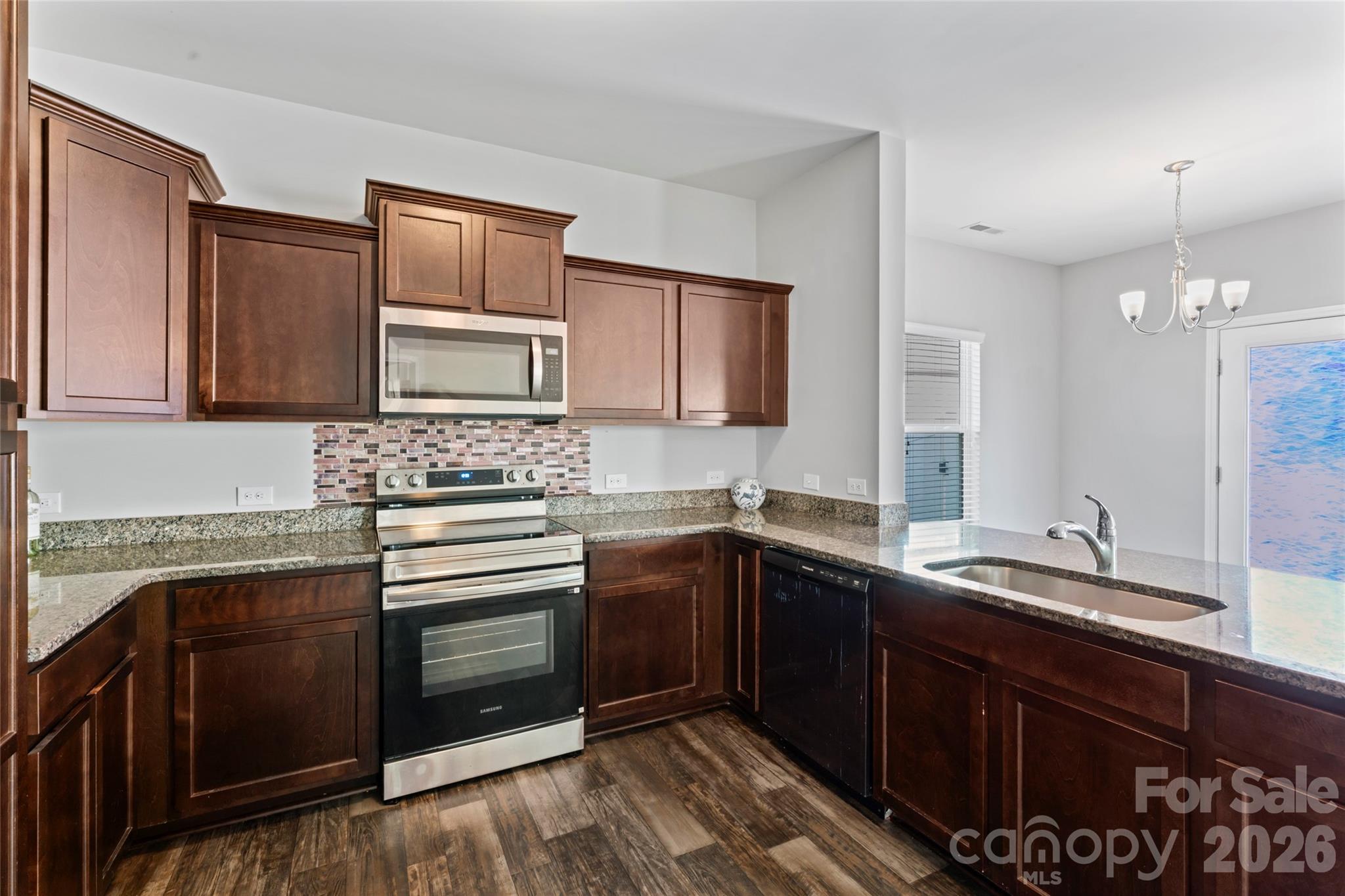 12561 Garron Road — Midland
