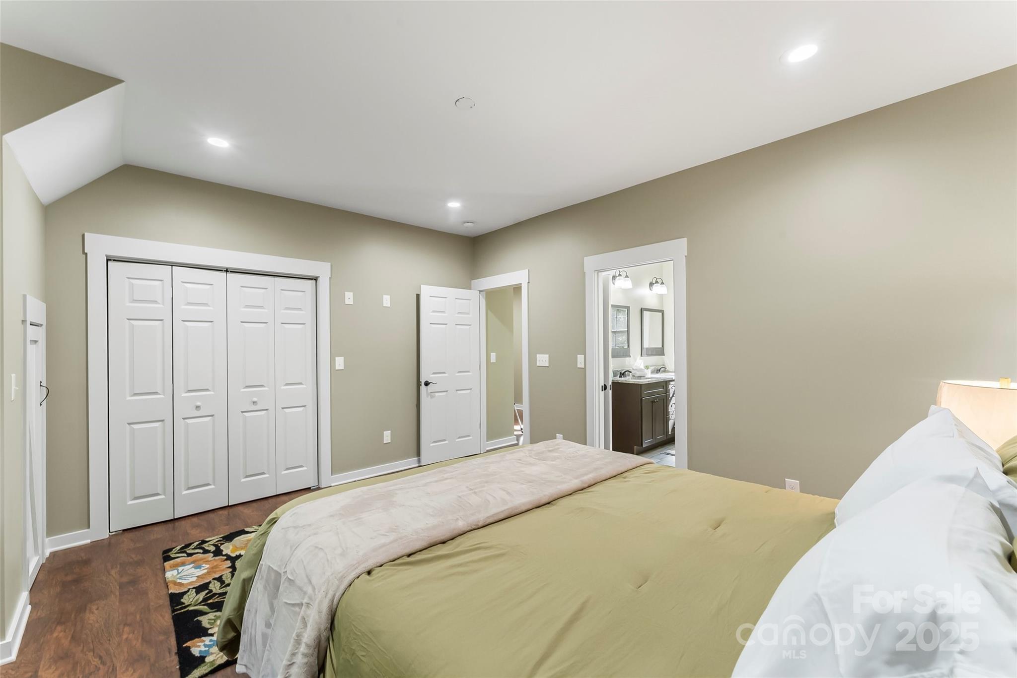 90 Clinchfield Gap Road — Marion