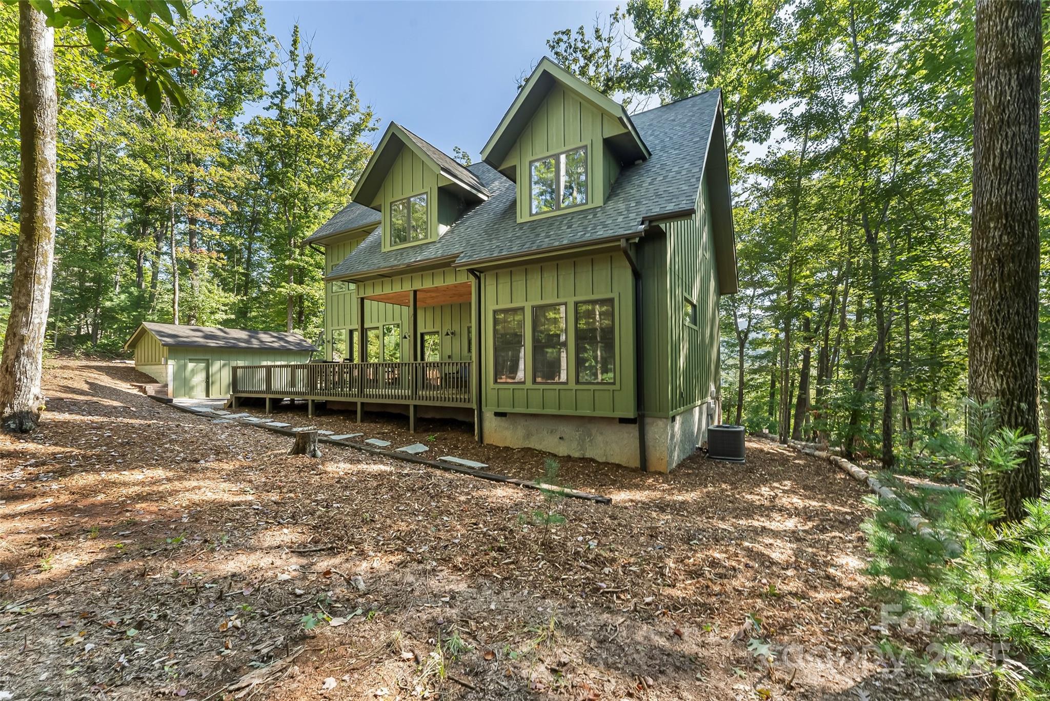 90 Clinchfield Gap Road — Marion