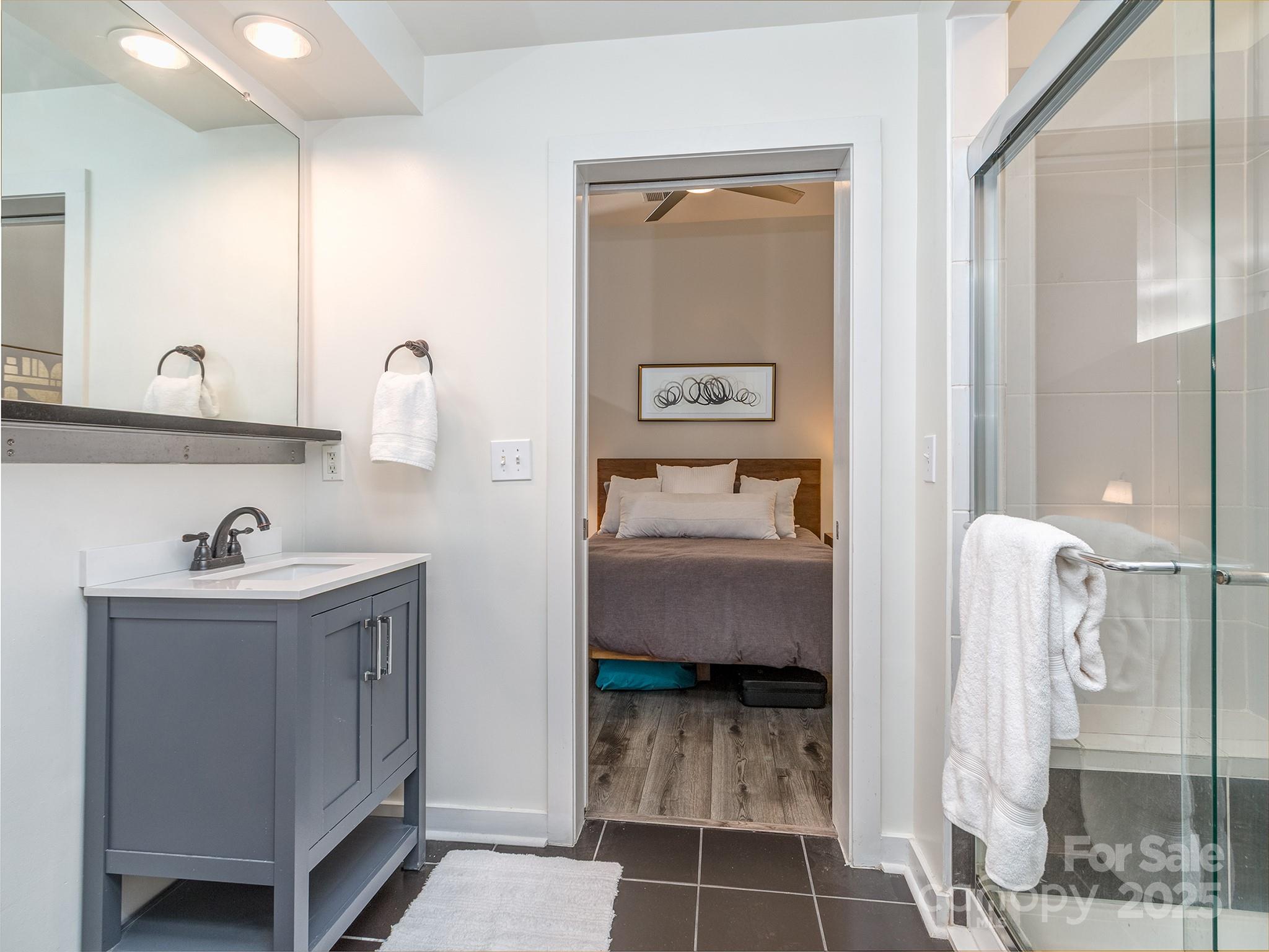 525 E Sixth Street #407 — Charlotte