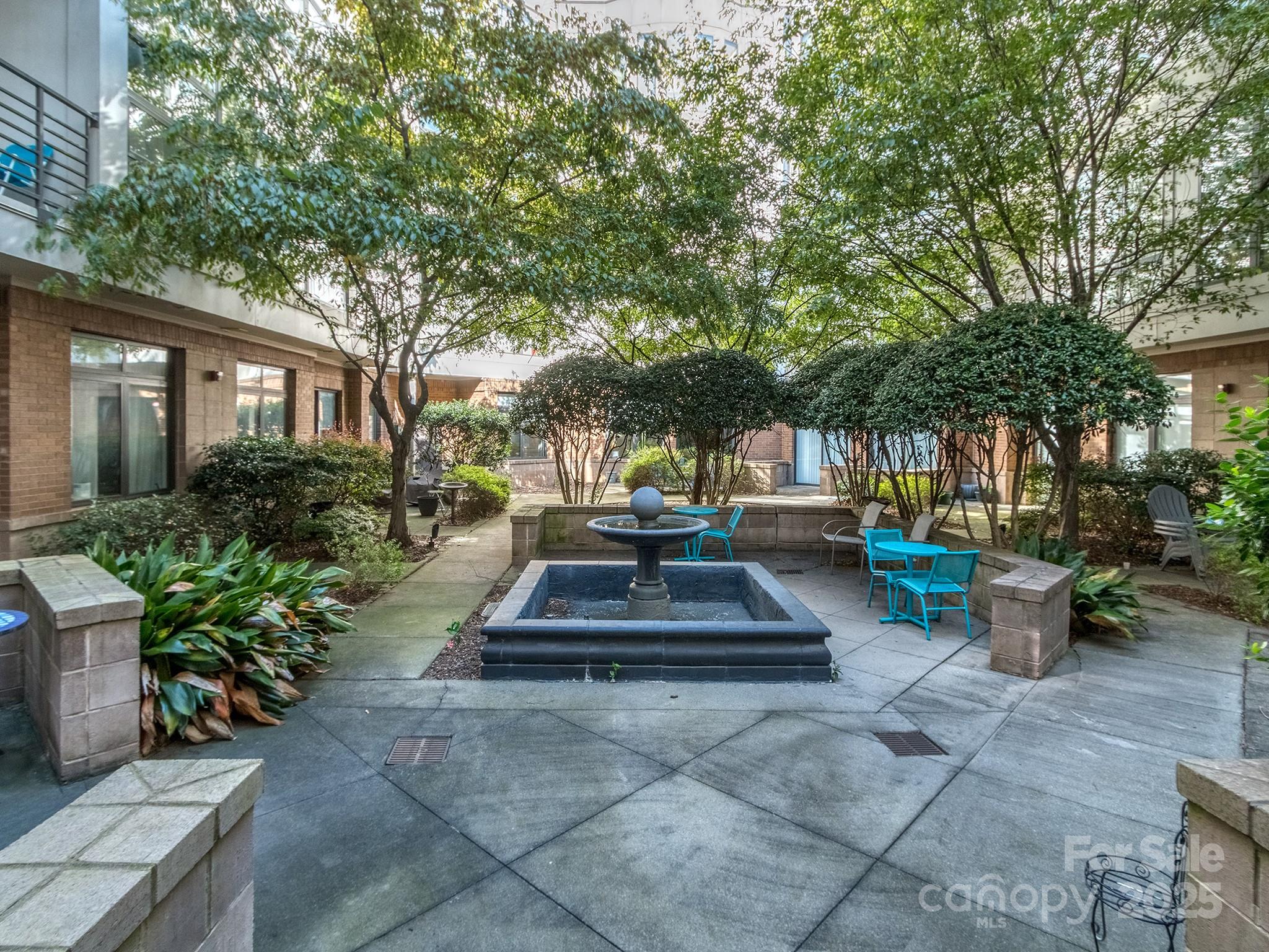 525 E Sixth Street #407 — Charlotte