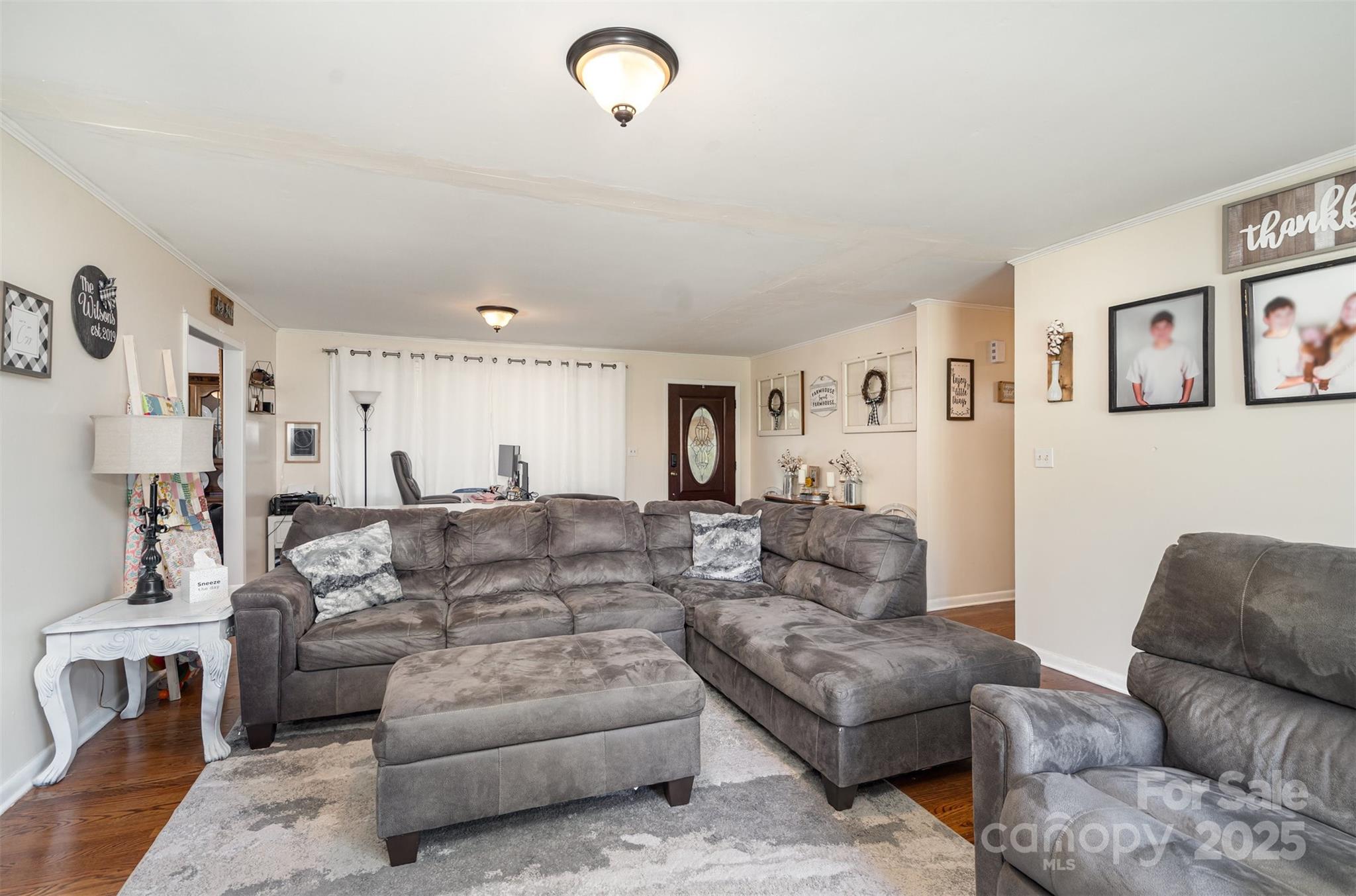 5609 Grace Chapel Road — Hickory
