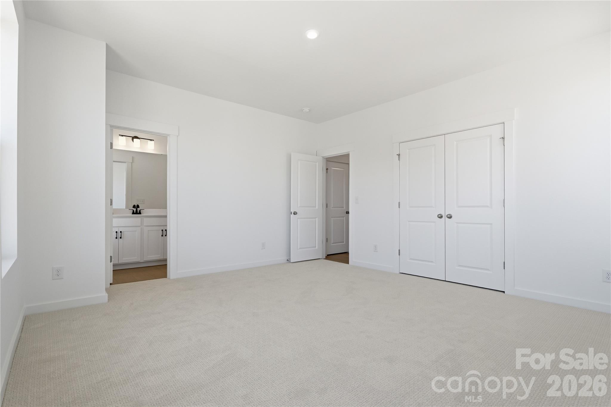 7029 Westrow Avenue #107 — Charlotte