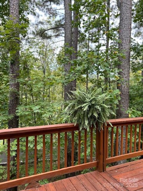 106 Lake Terrace Drive — Nebo