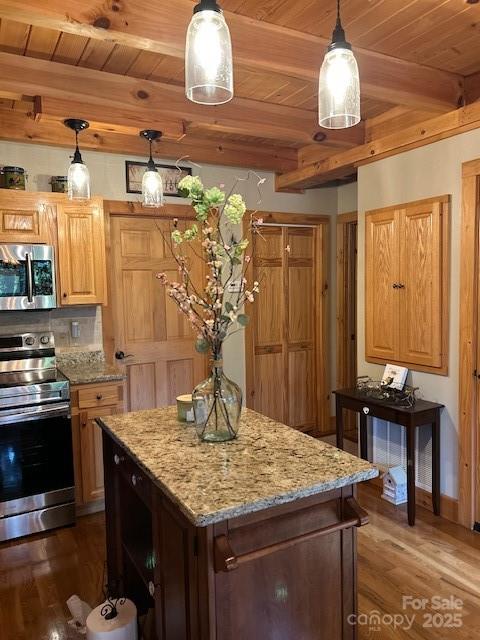 106 Lake Terrace Drive — Nebo