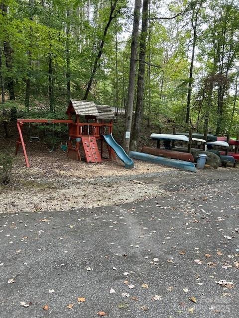106 Lake Terrace Drive — Nebo