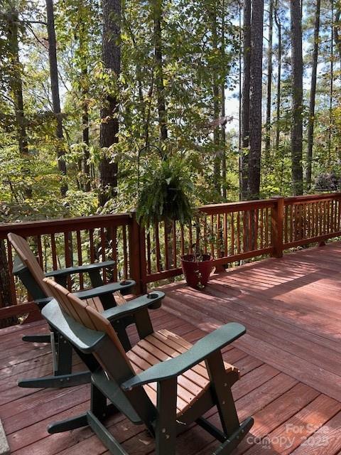 106 Lake Terrace Drive — Nebo