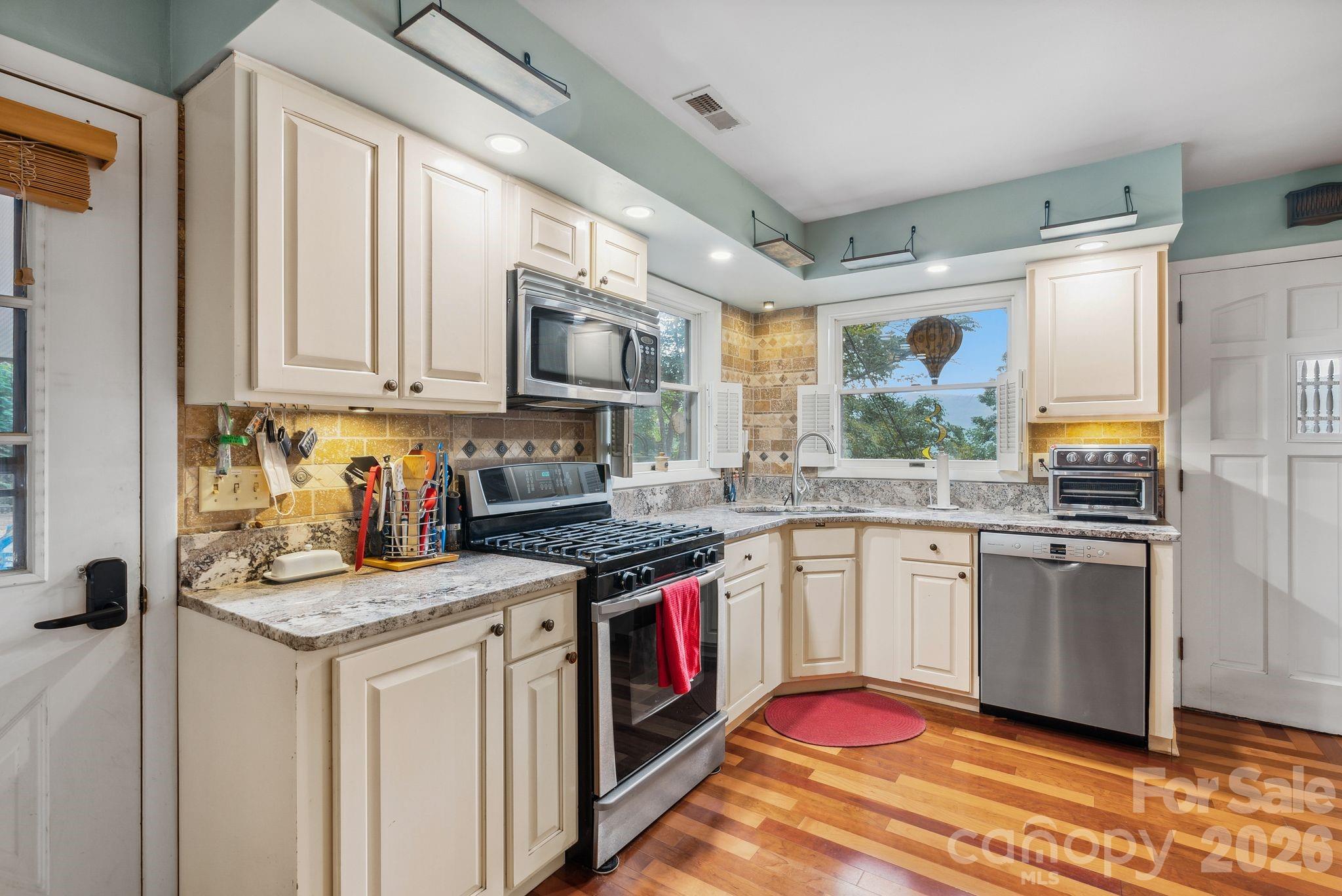 975 Country Club Drive — Maggie Valley