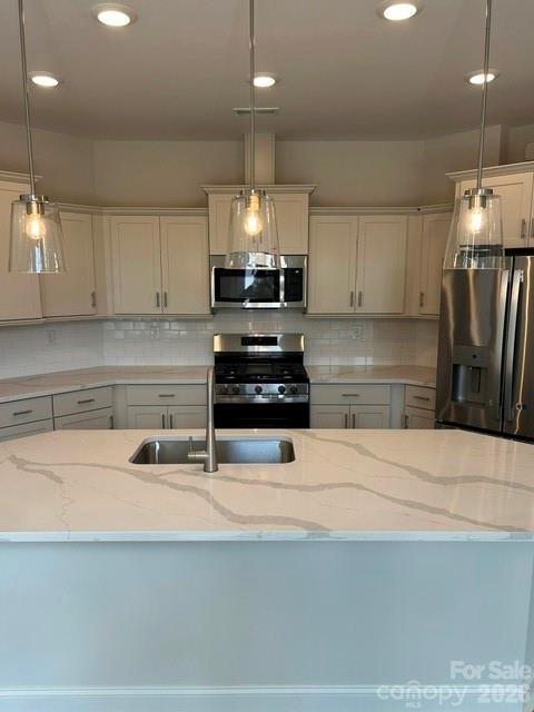 3048 Five Creek Road — Charlotte