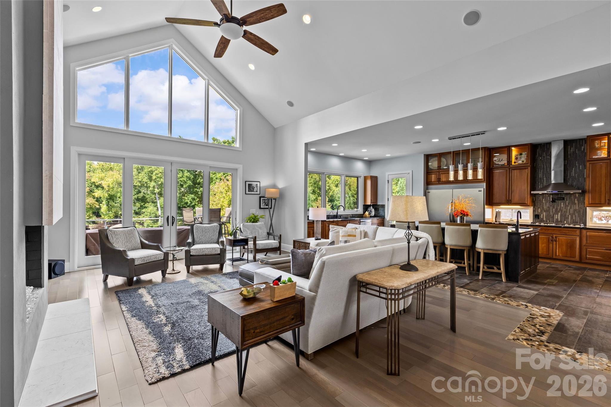 6032 Headlands Court — Belmont