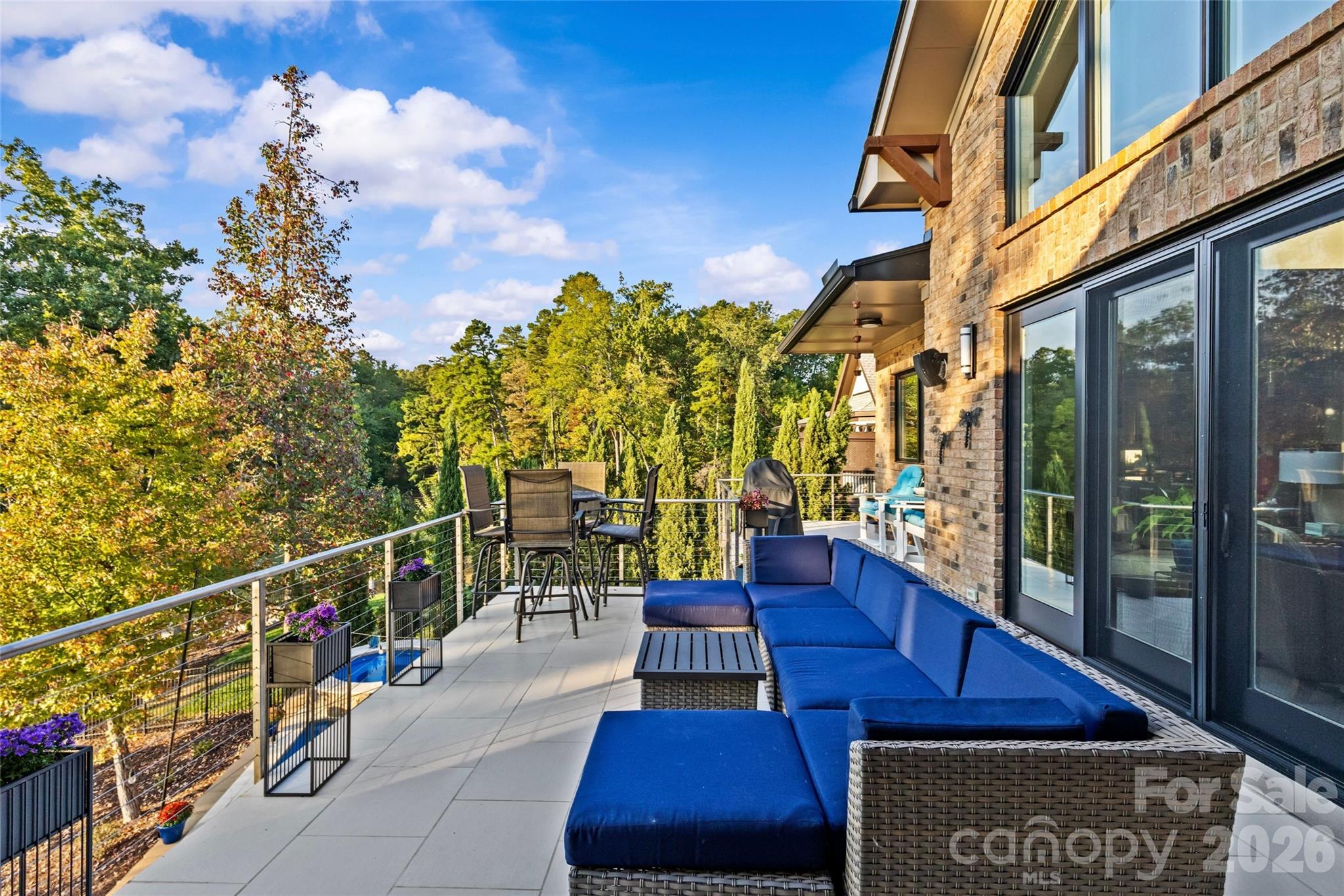 6032 Headlands Court — Belmont