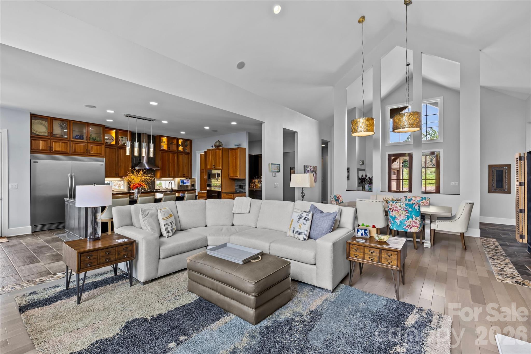 6032 Headlands Court — Belmont