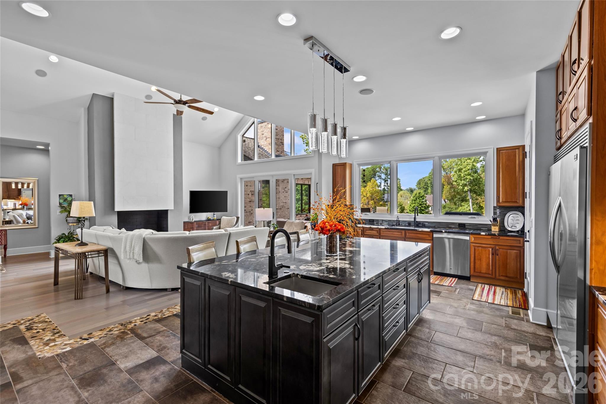 6032 Headlands Court — Belmont