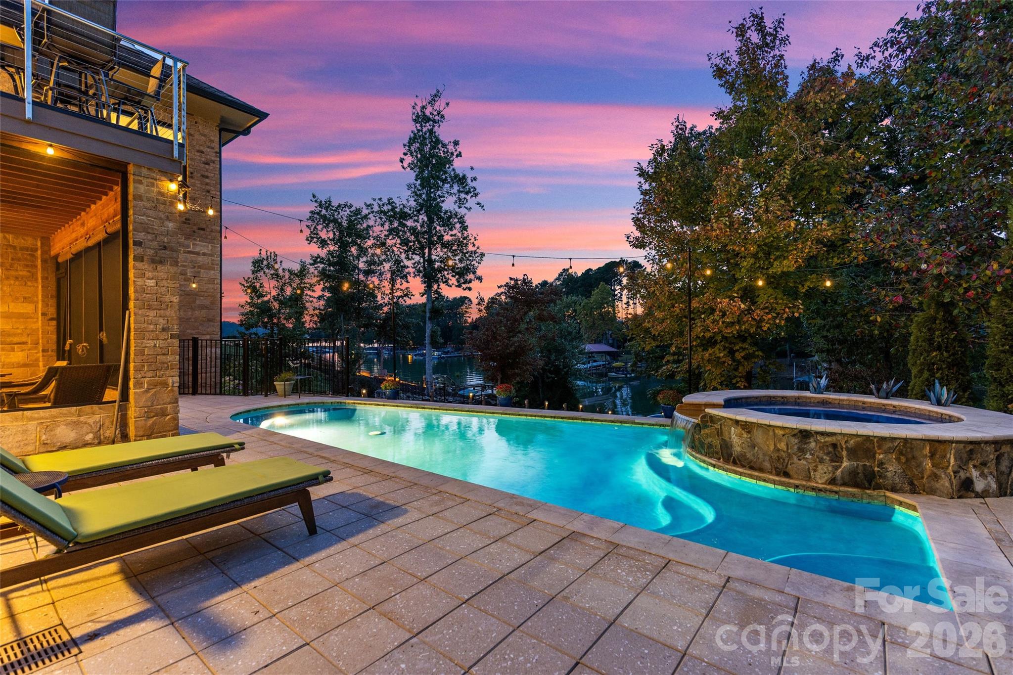 6032 Headlands Court — Belmont