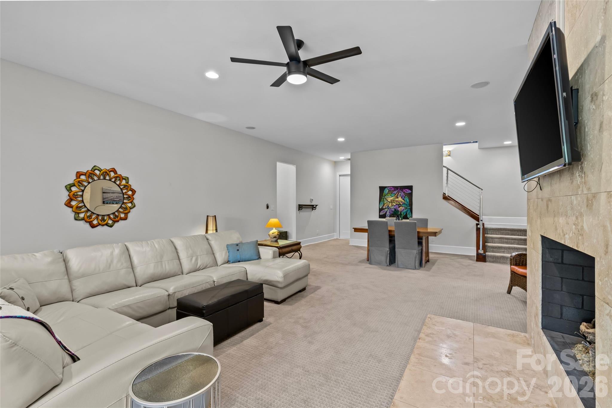 6032 Headlands Court — Belmont