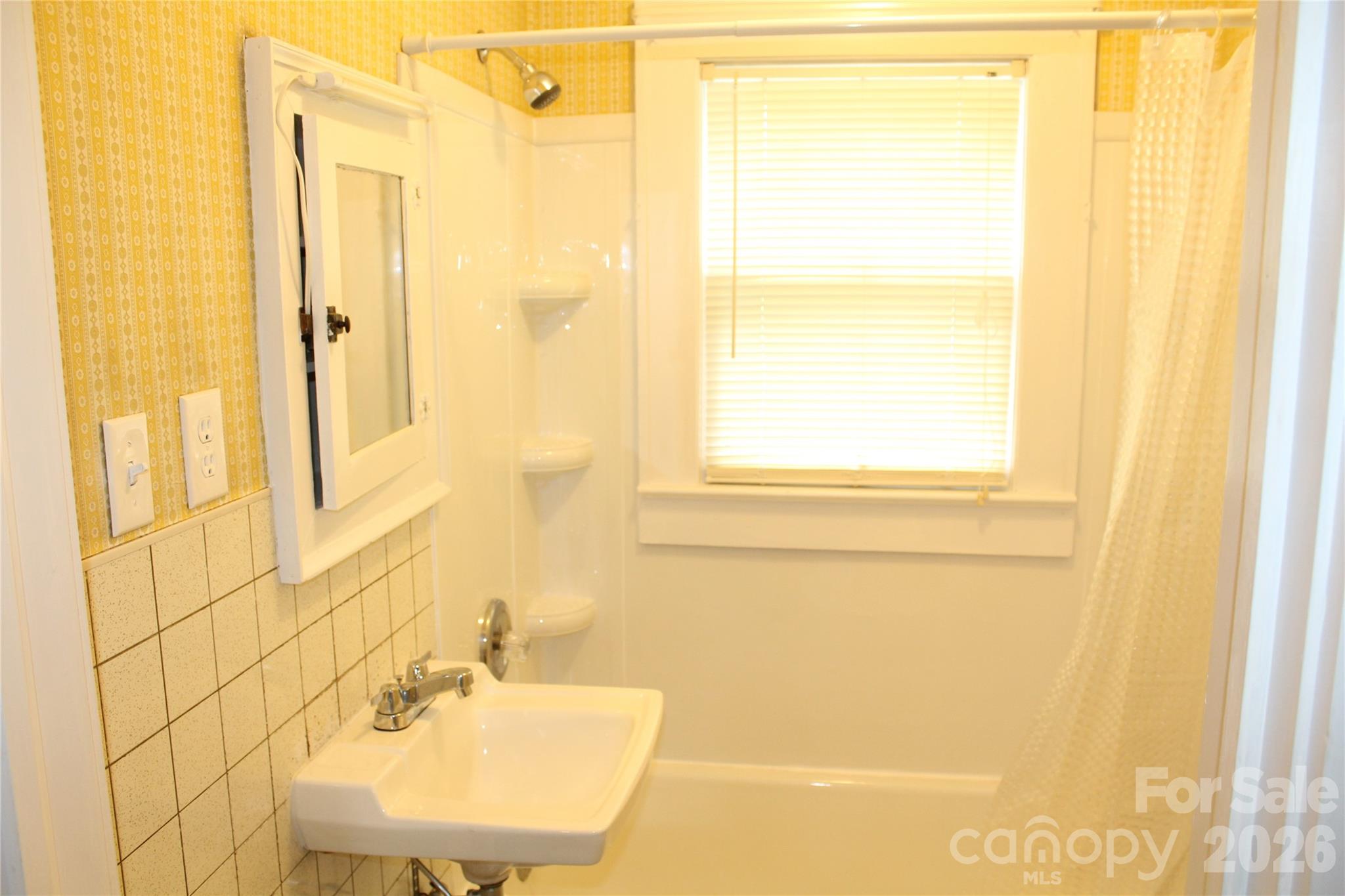 1720 Bumgarner Drive — Morganton