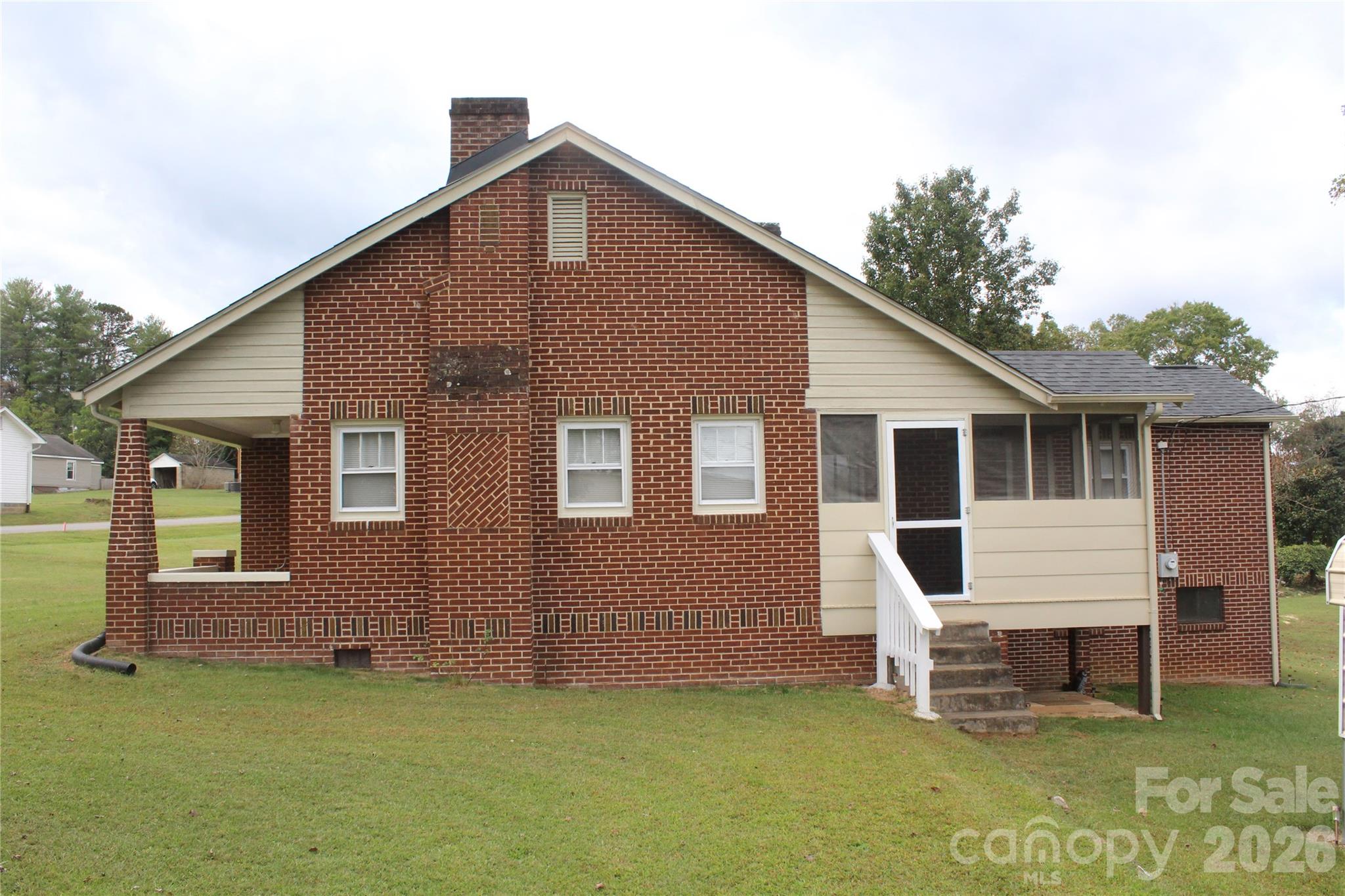 1720 Bumgarner Drive — Morganton