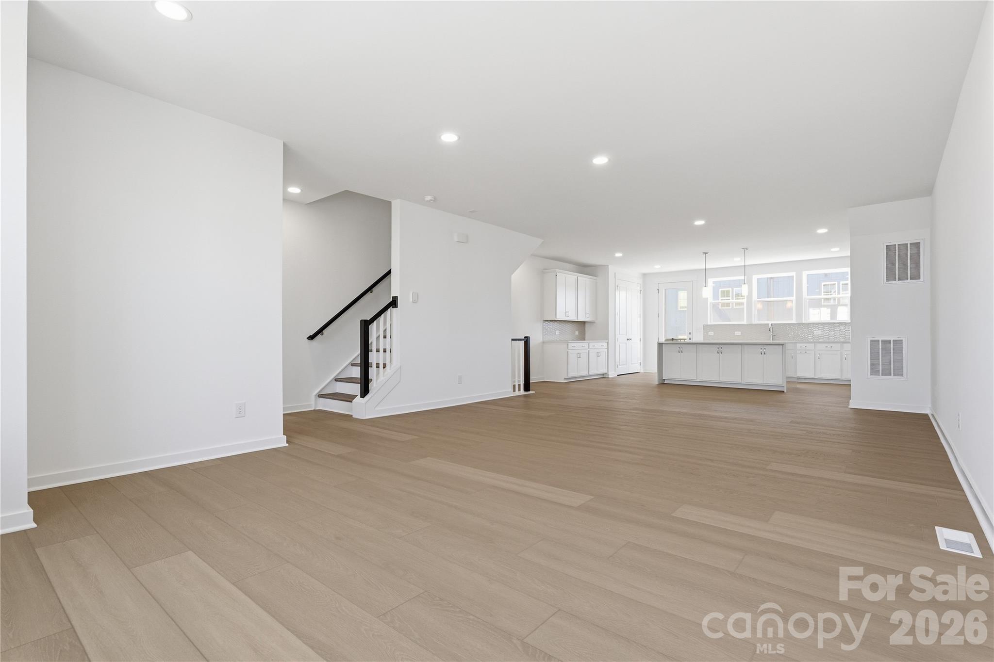 7013 Westrow Avenue #111 — Charlotte