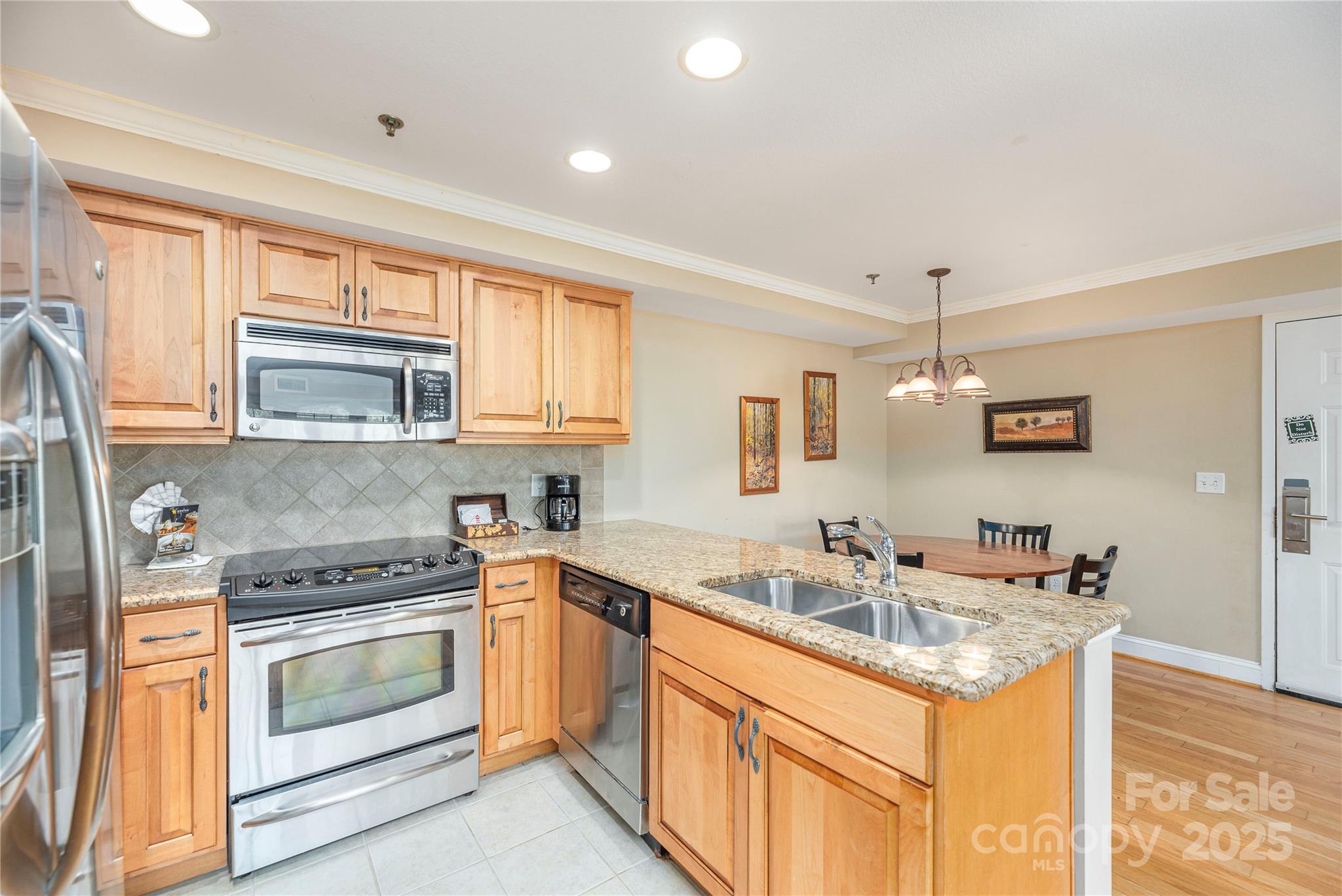 114 Bowling Park Road — Asheville