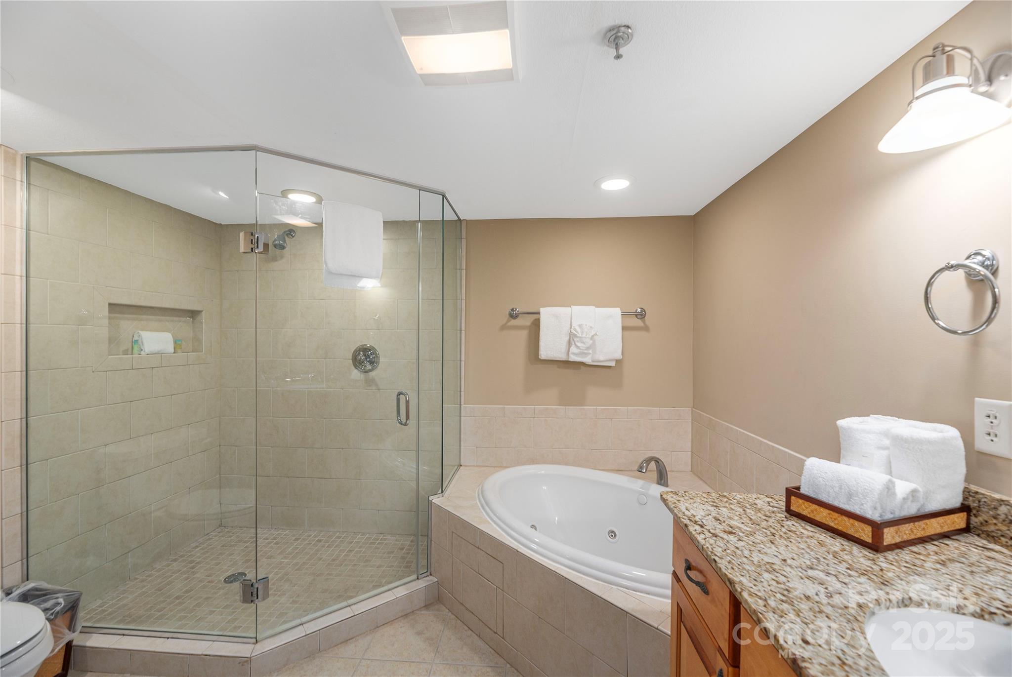 114 Bowling Park Road — Asheville