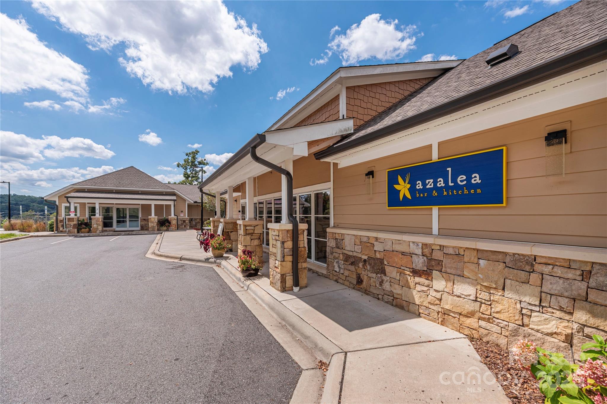 114 Bowling Park Road — Asheville