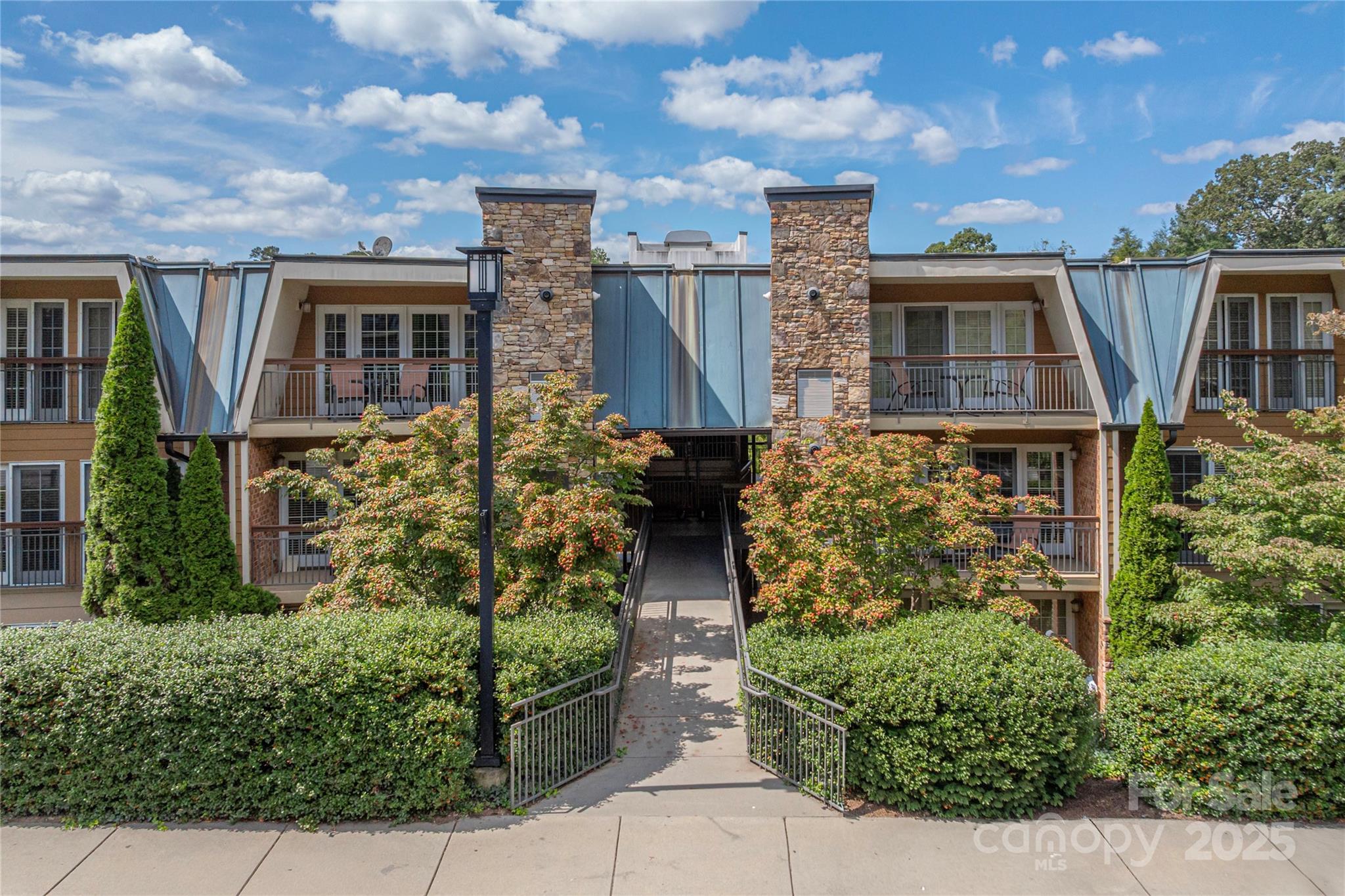 114 Bowling Park Road — Asheville