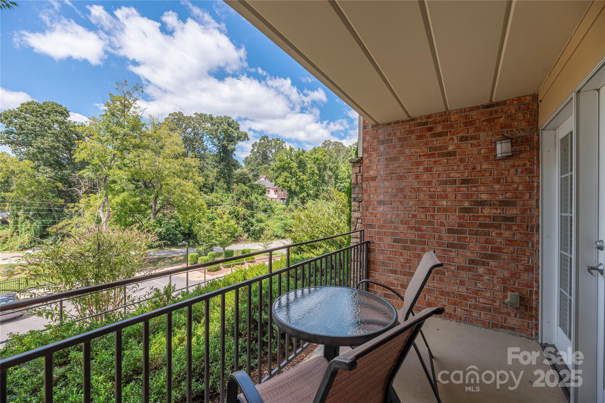 114 Bowling Park Road — Asheville