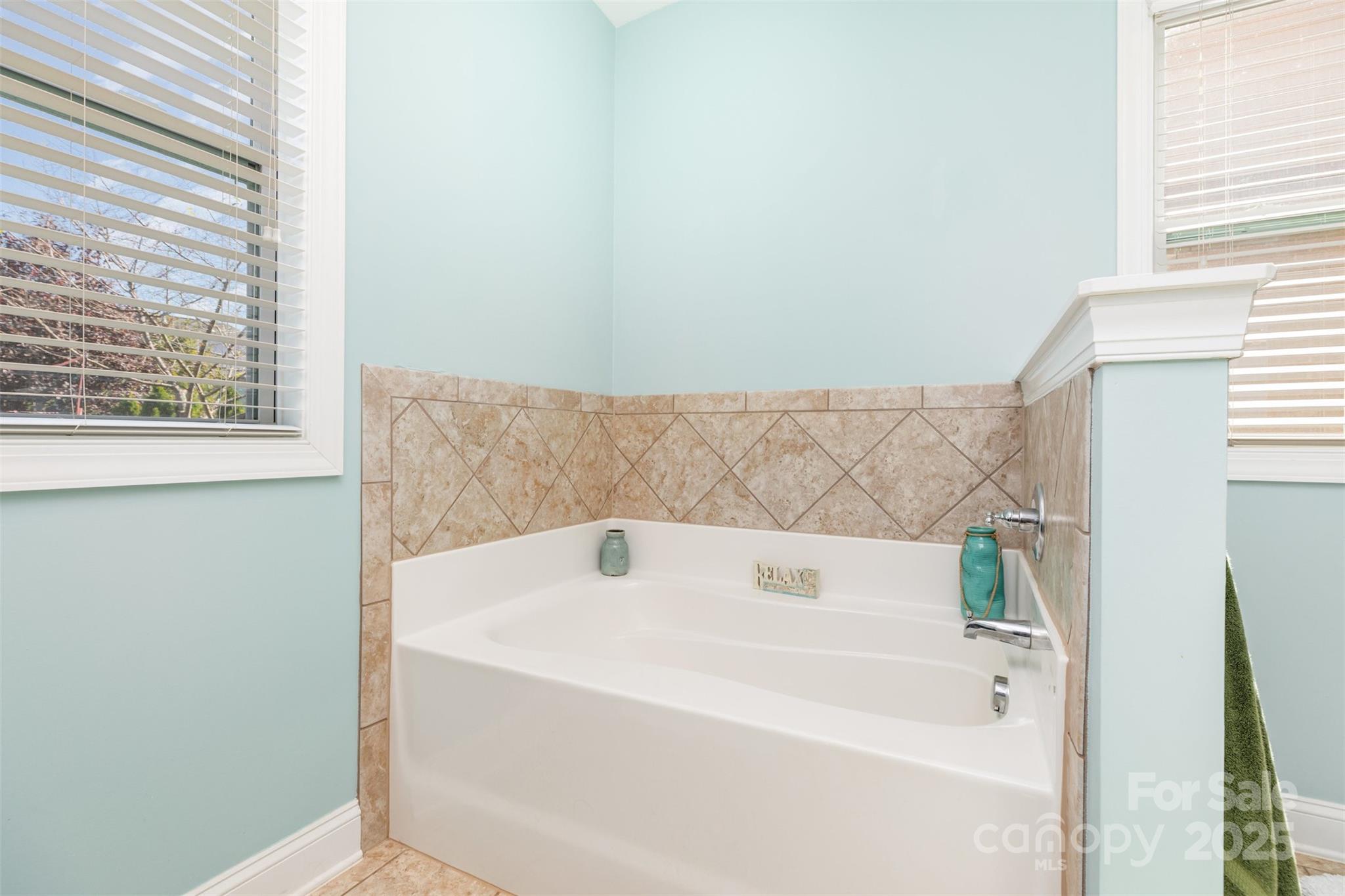 116 Kentmere Lane — Clover