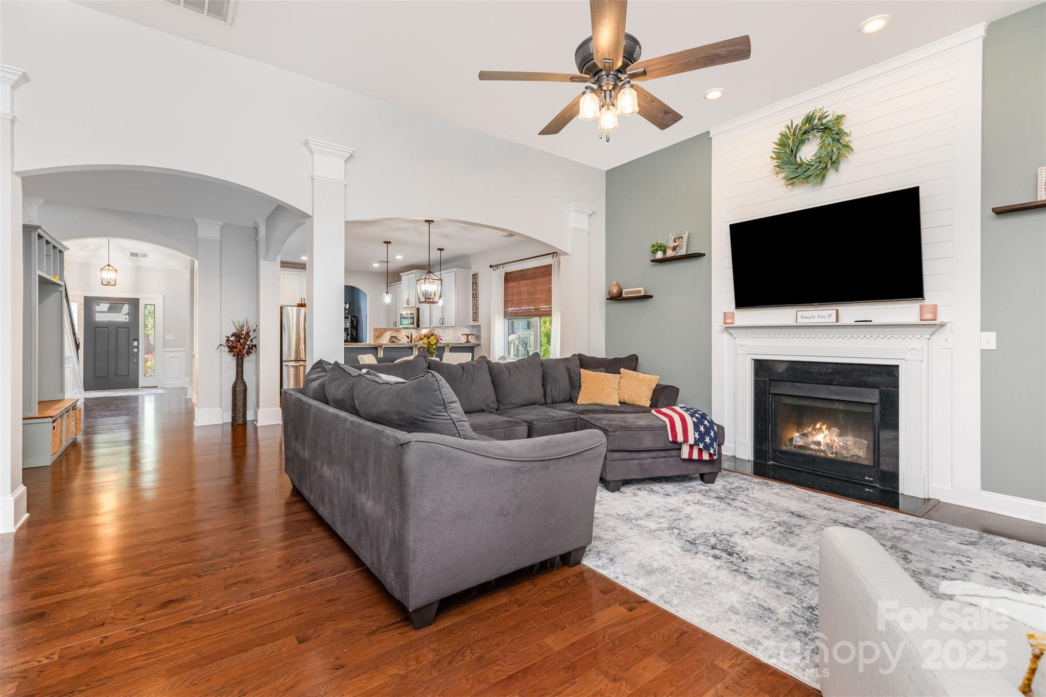 116 Kentmere Lane — Clover