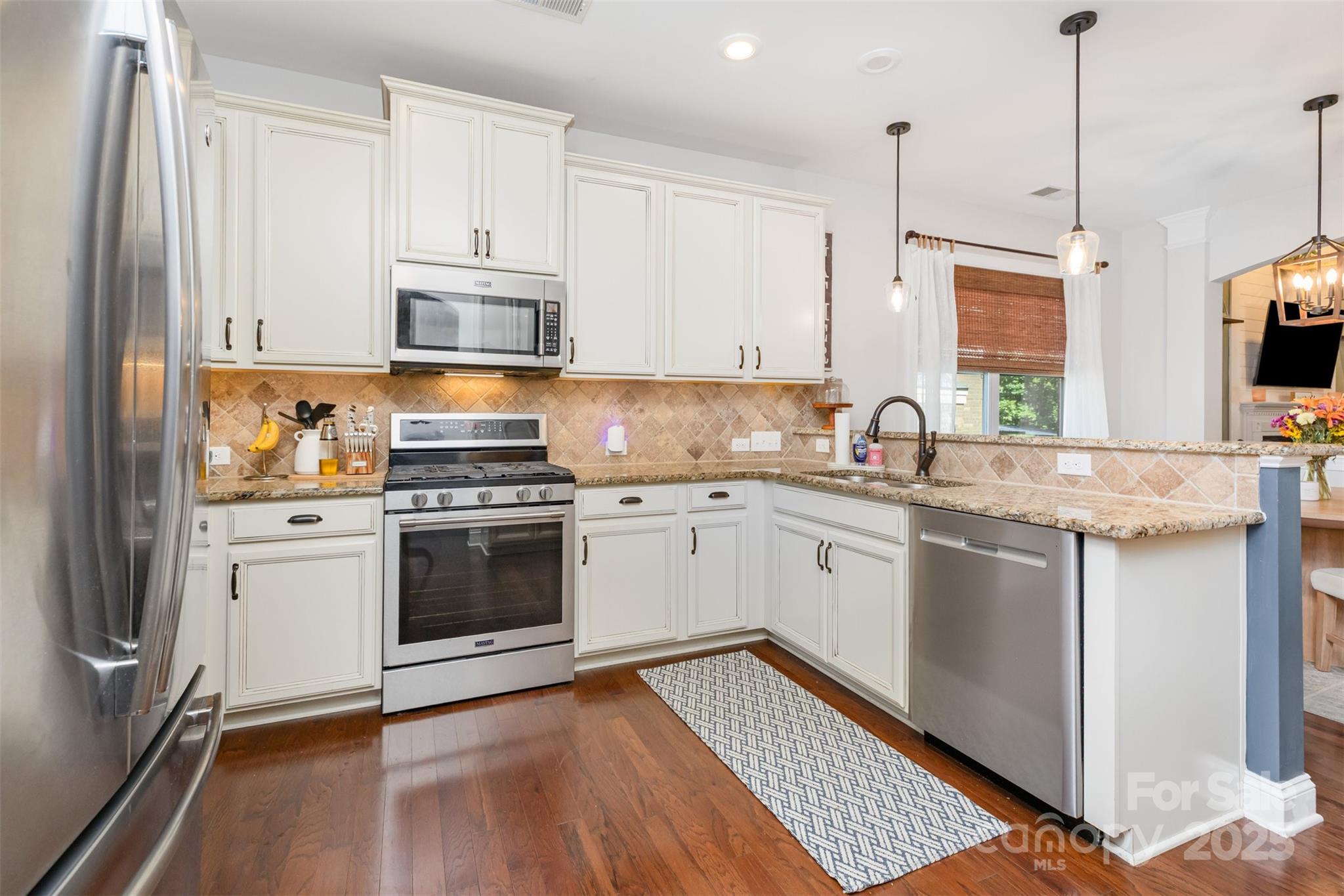 116 Kentmere Lane — Clover