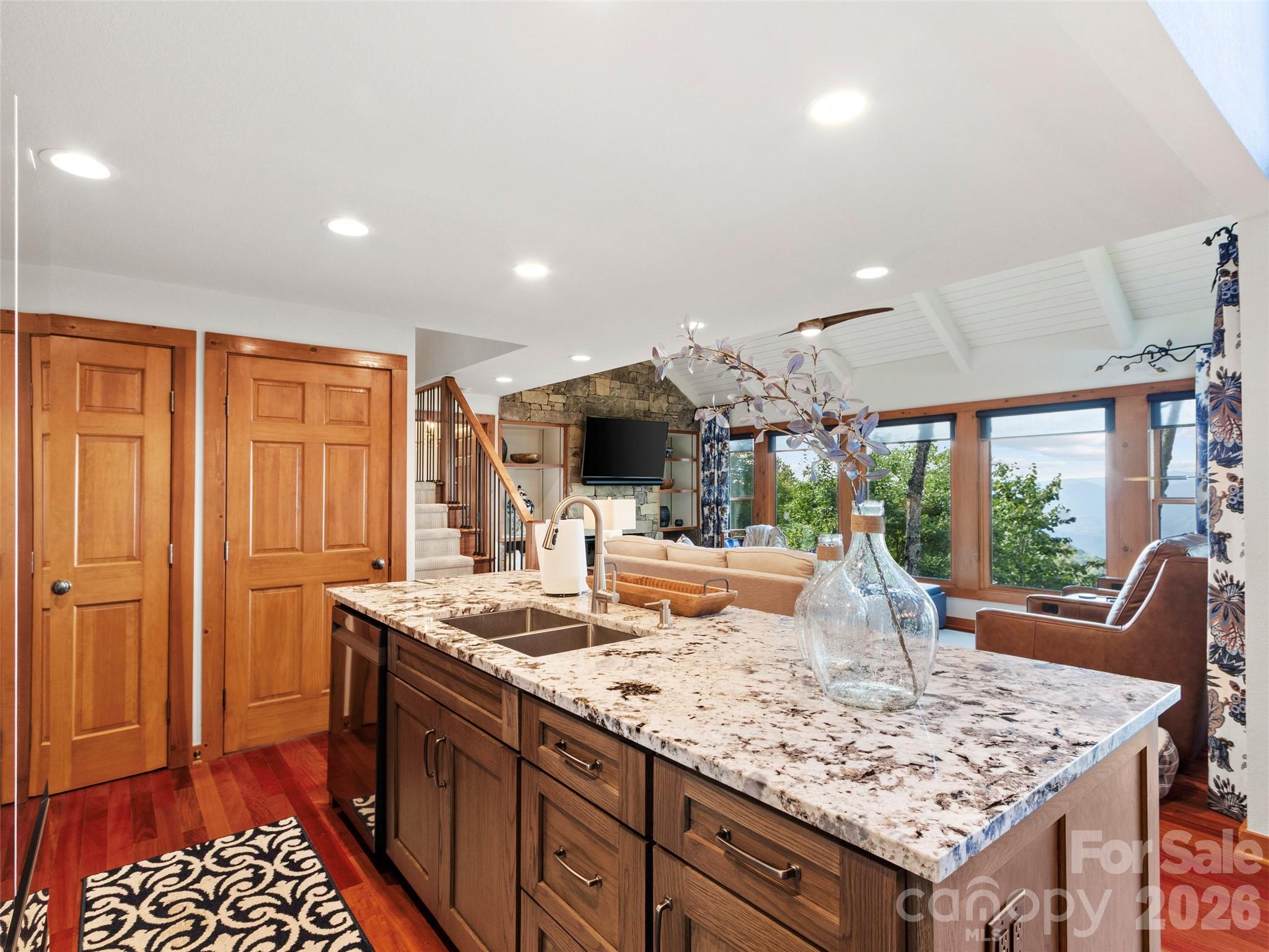 430 Rhododendron Lane — Burnsville
