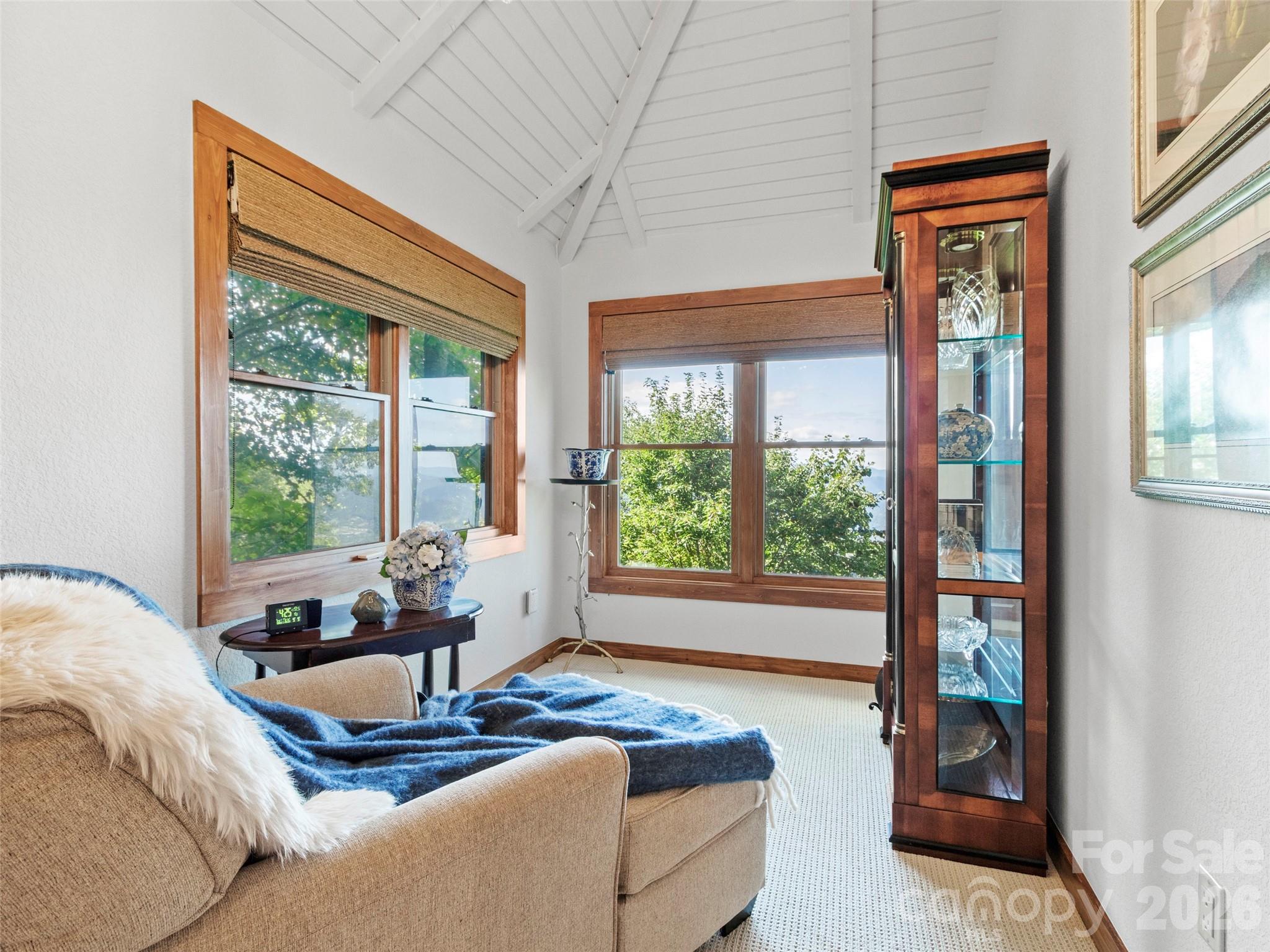 430 Rhododendron Lane — Burnsville