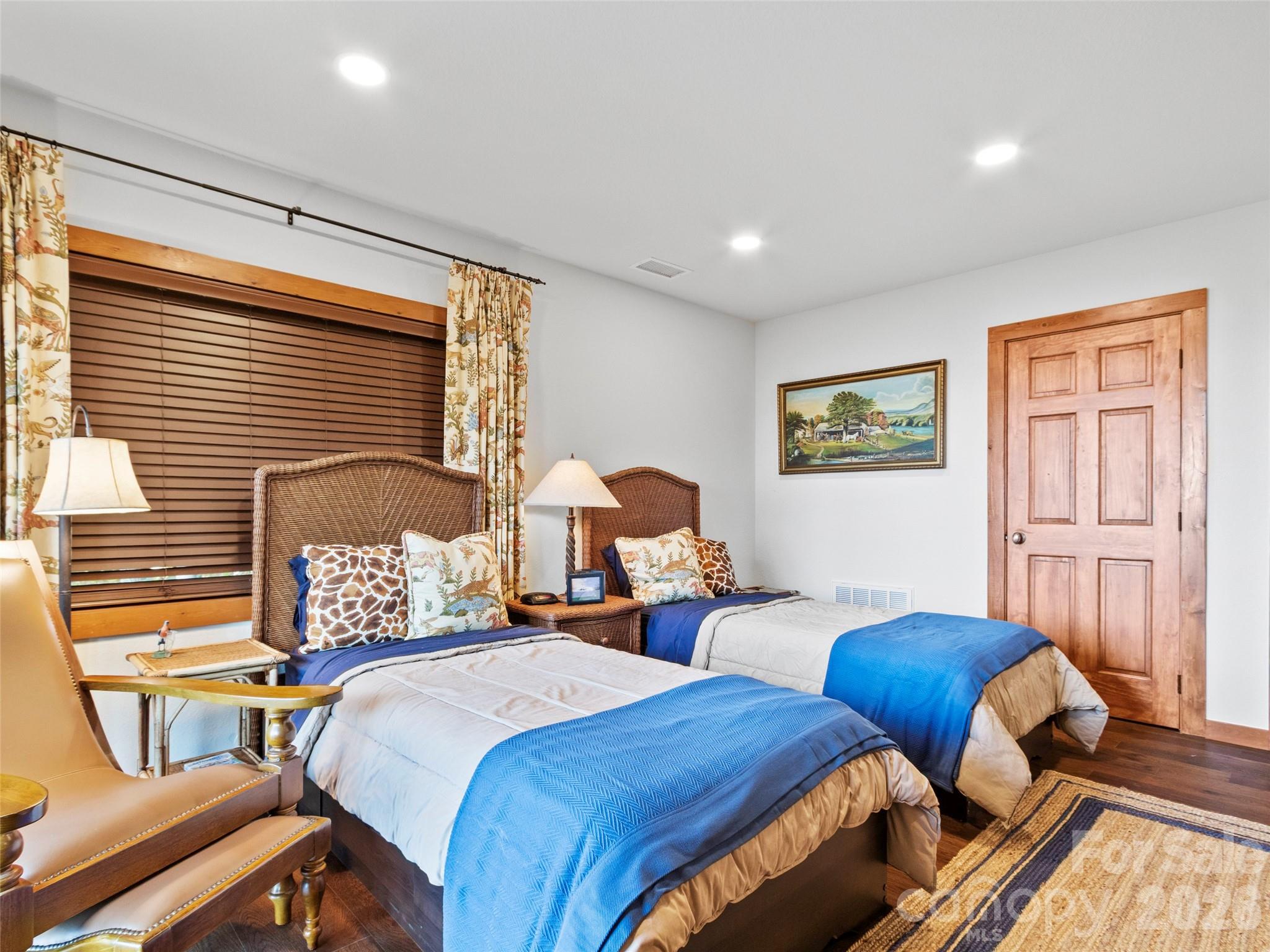 430 Rhododendron Lane — Burnsville