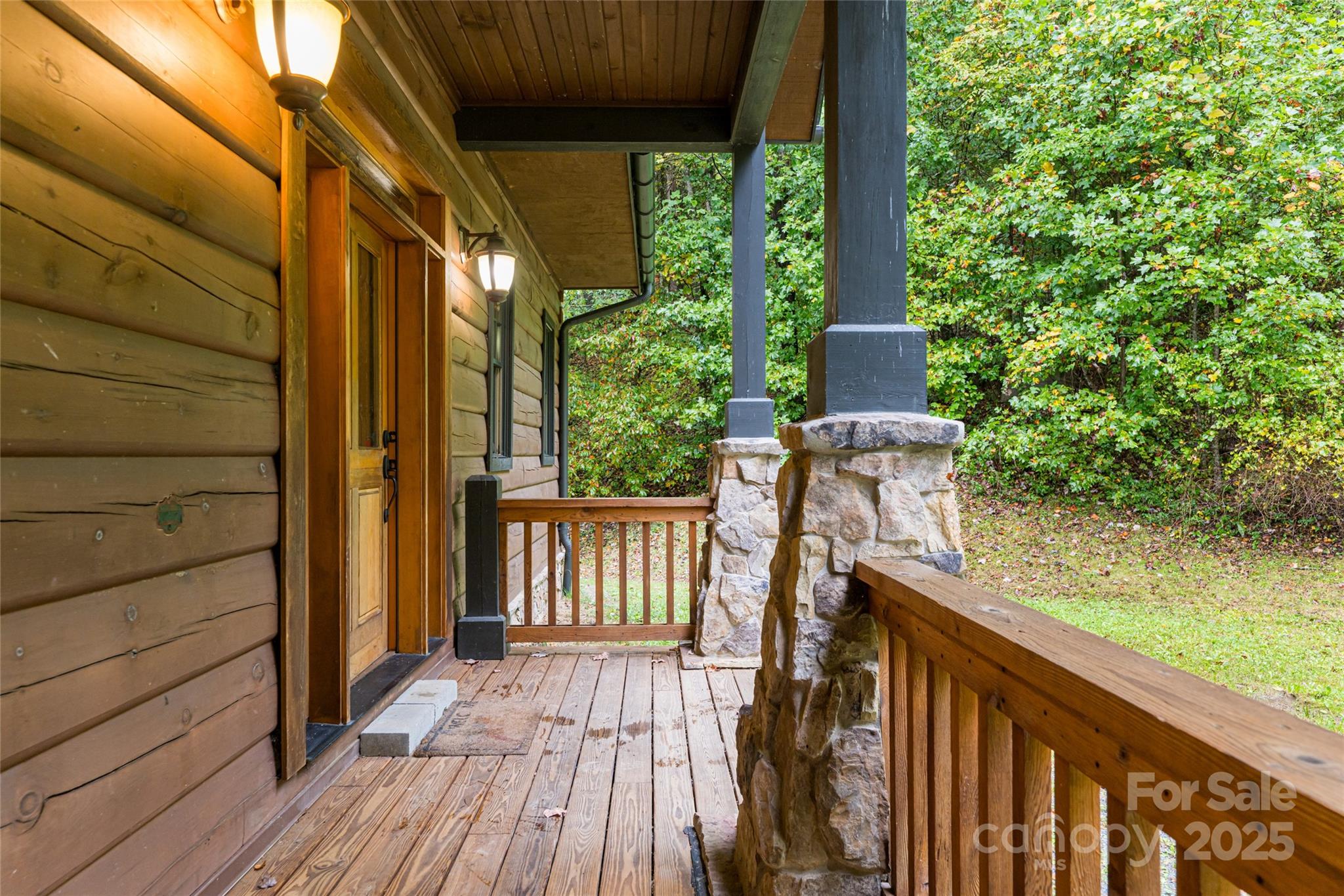 635 Whisper Mountain Drive — Leicester