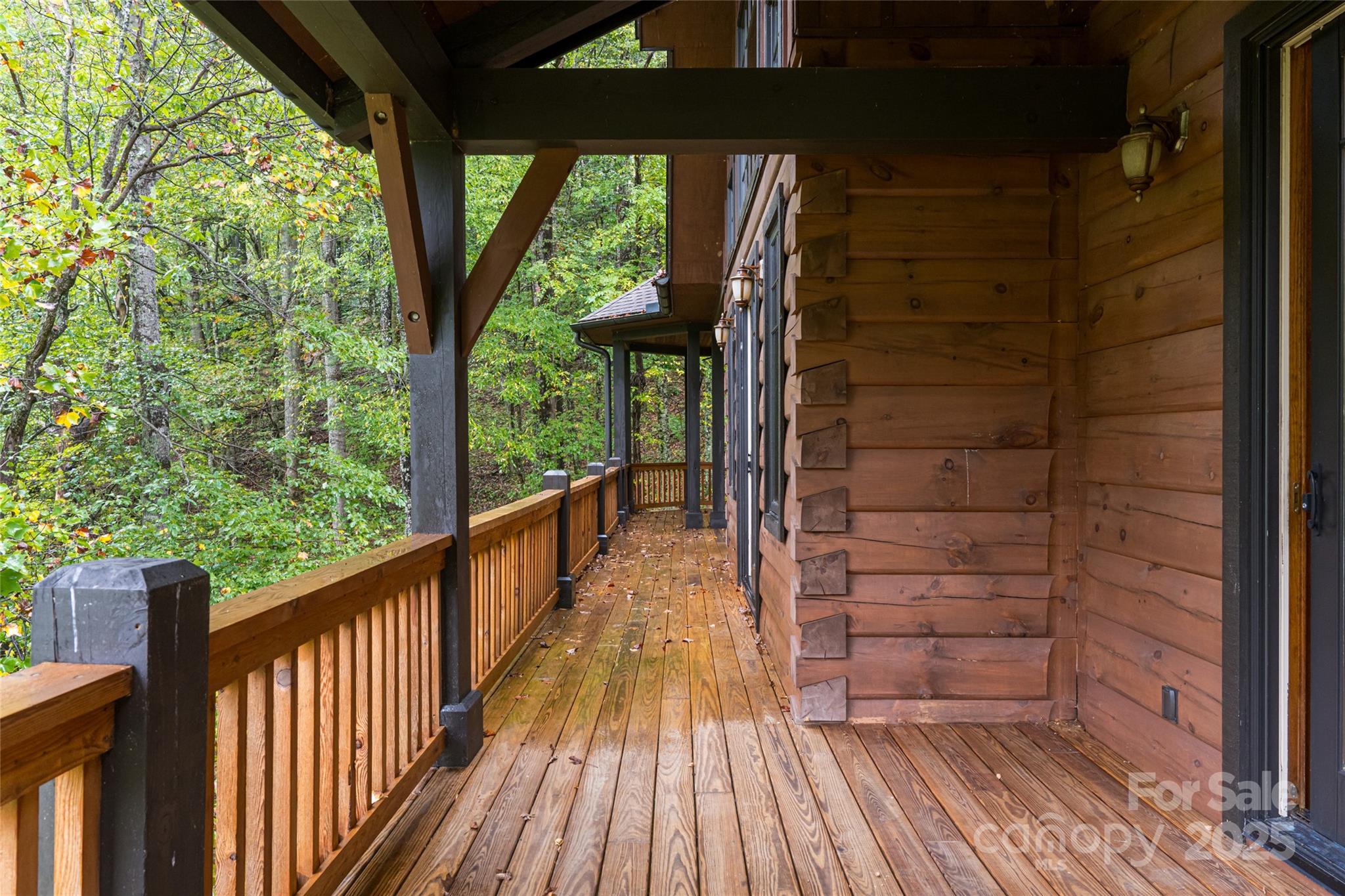 635 Whisper Mountain Drive — Leicester