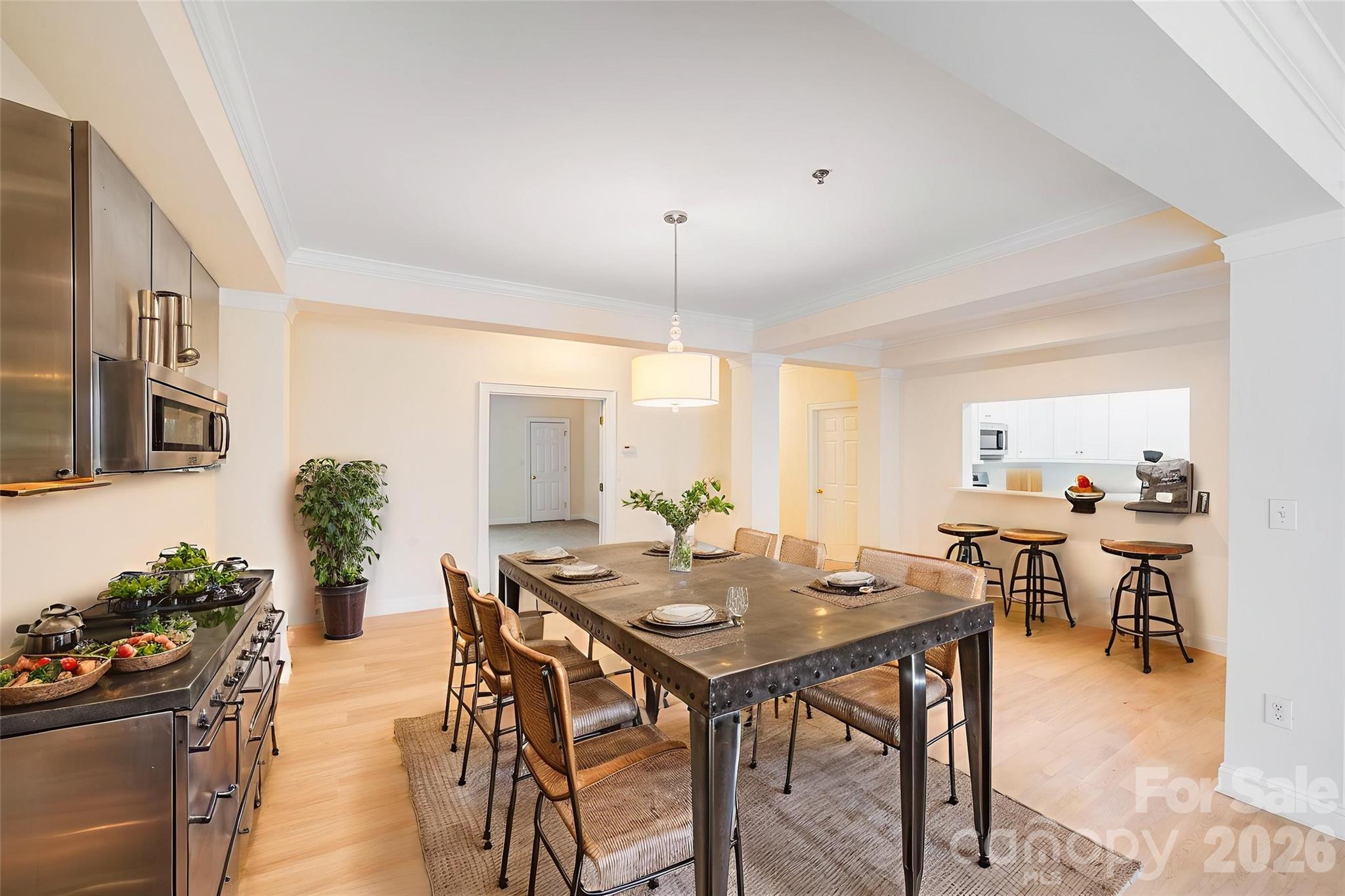 5601 Fairview Road #10 — Charlotte