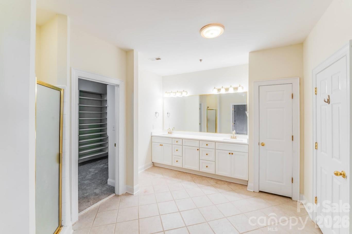5601 Fairview Road #10 — Charlotte