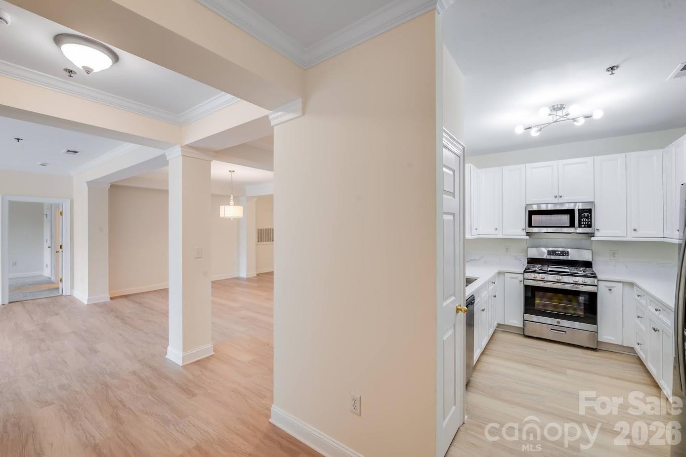 5601 Fairview Road #10 — Charlotte