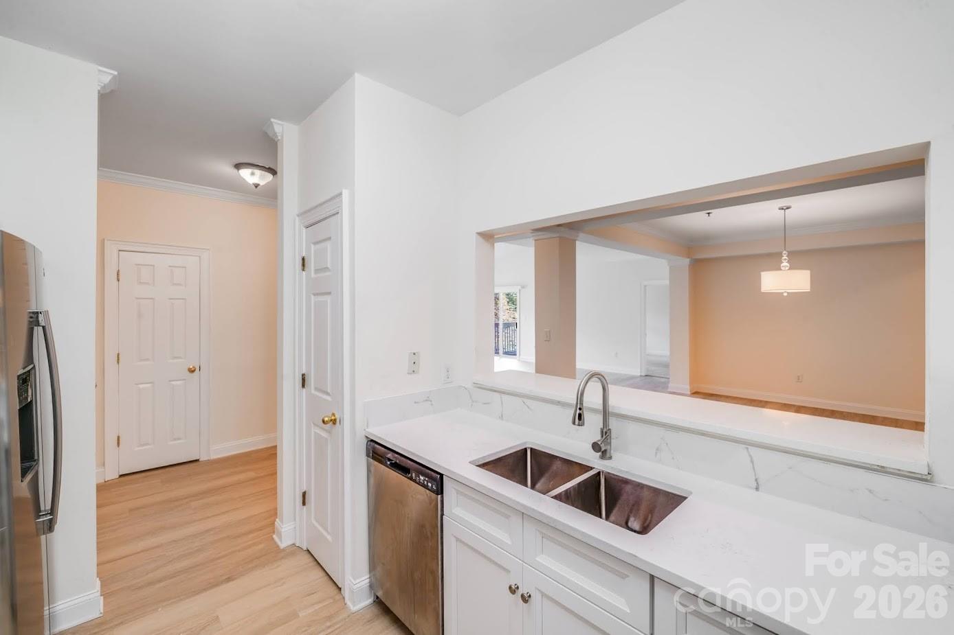 5601 Fairview Road #10 — Charlotte