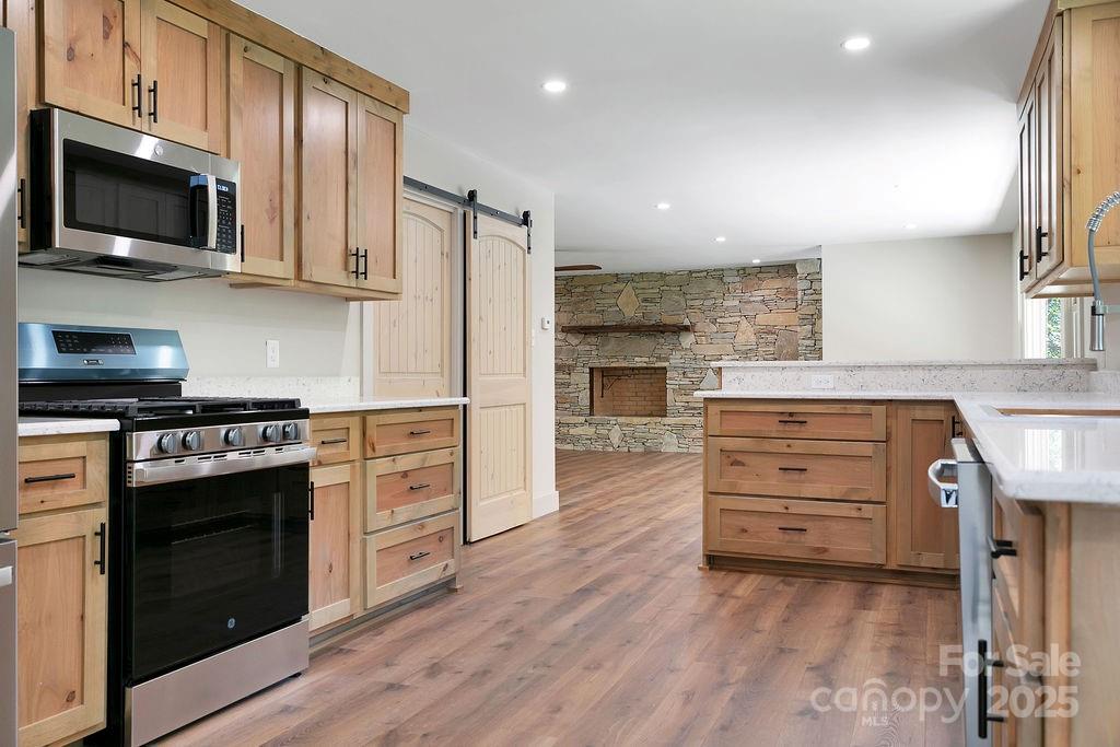 7321 Greenville Highway — Brevard
