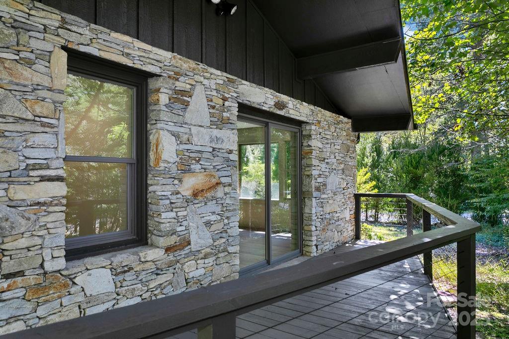 7321 Greenville Highway — Brevard