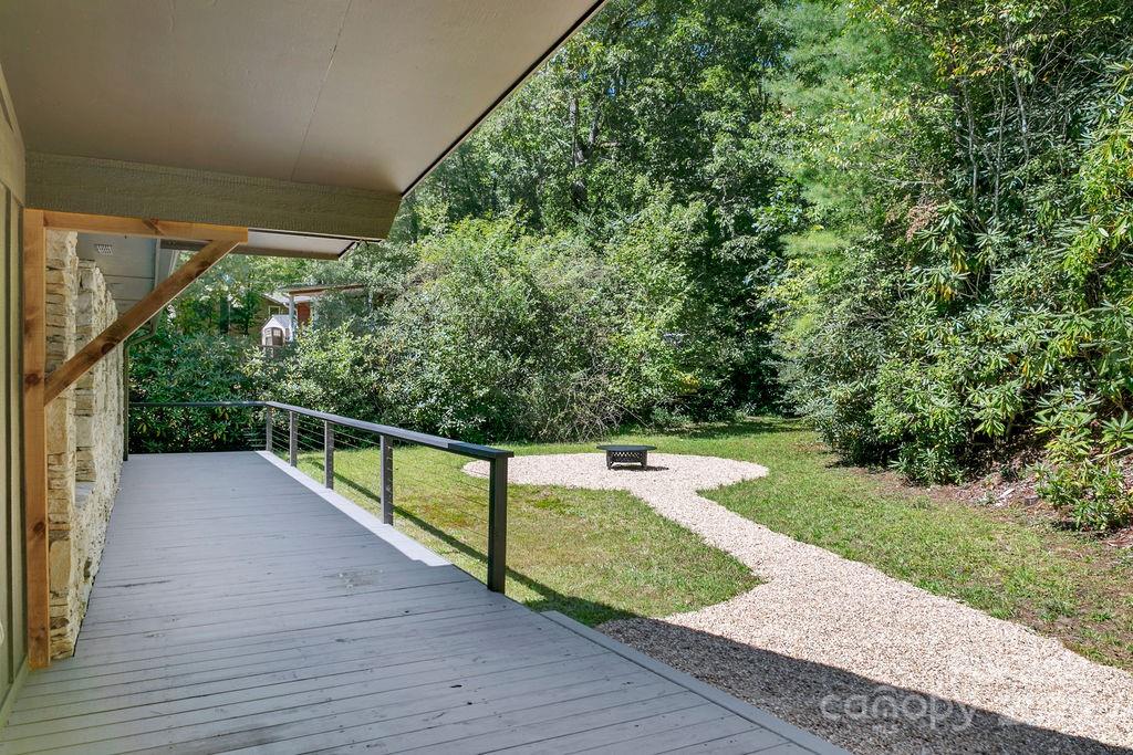 7321 Greenville Highway — Brevard