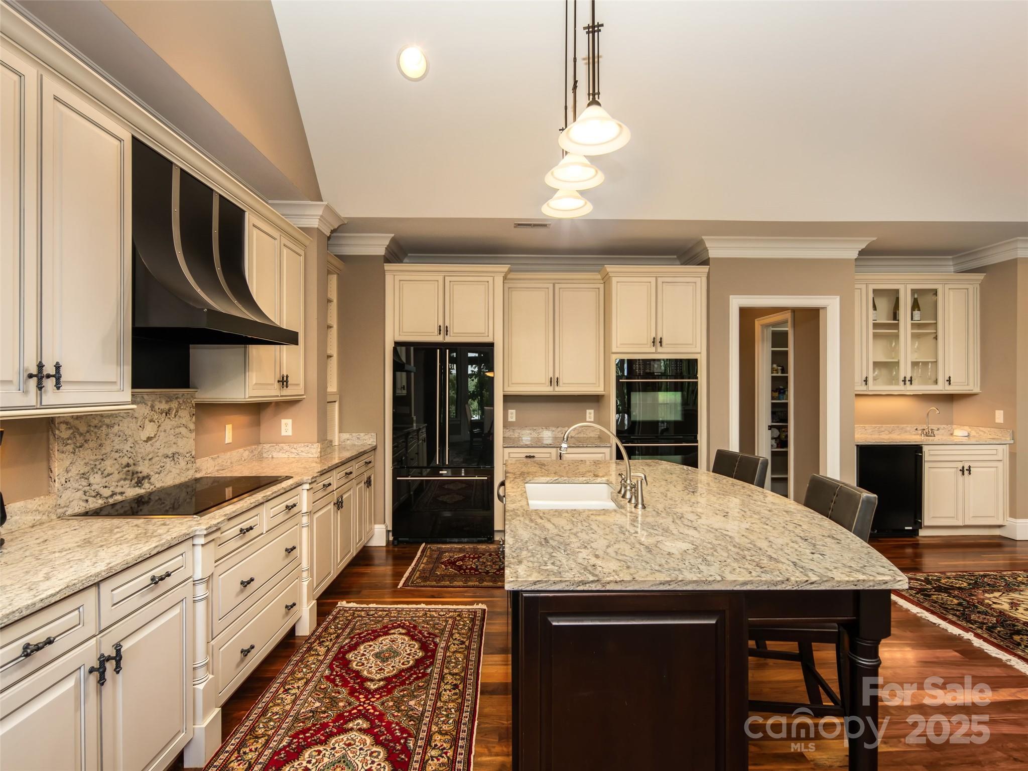 21 Windcliff Drive — Asheville
