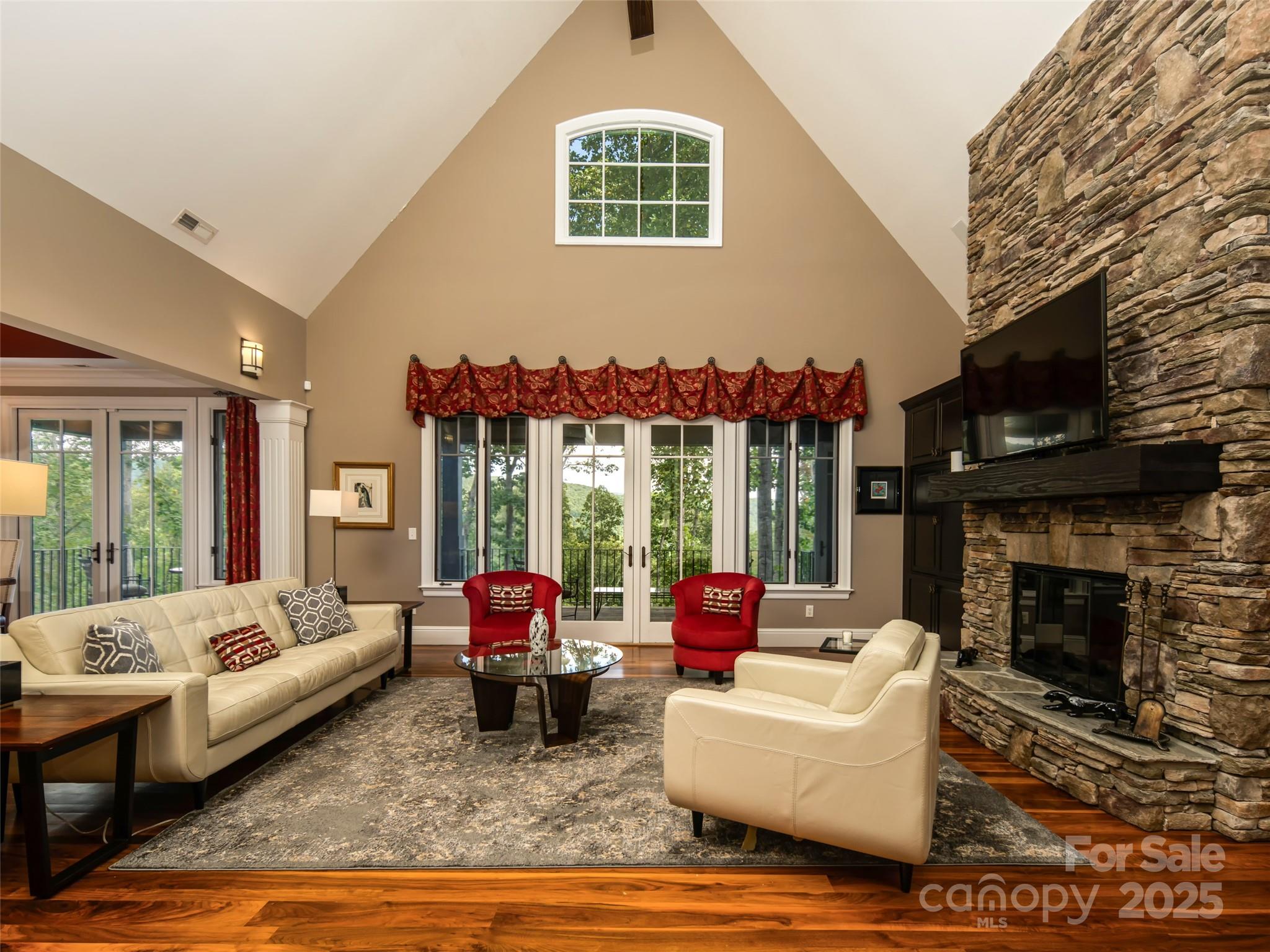 21 Windcliff Drive — Asheville