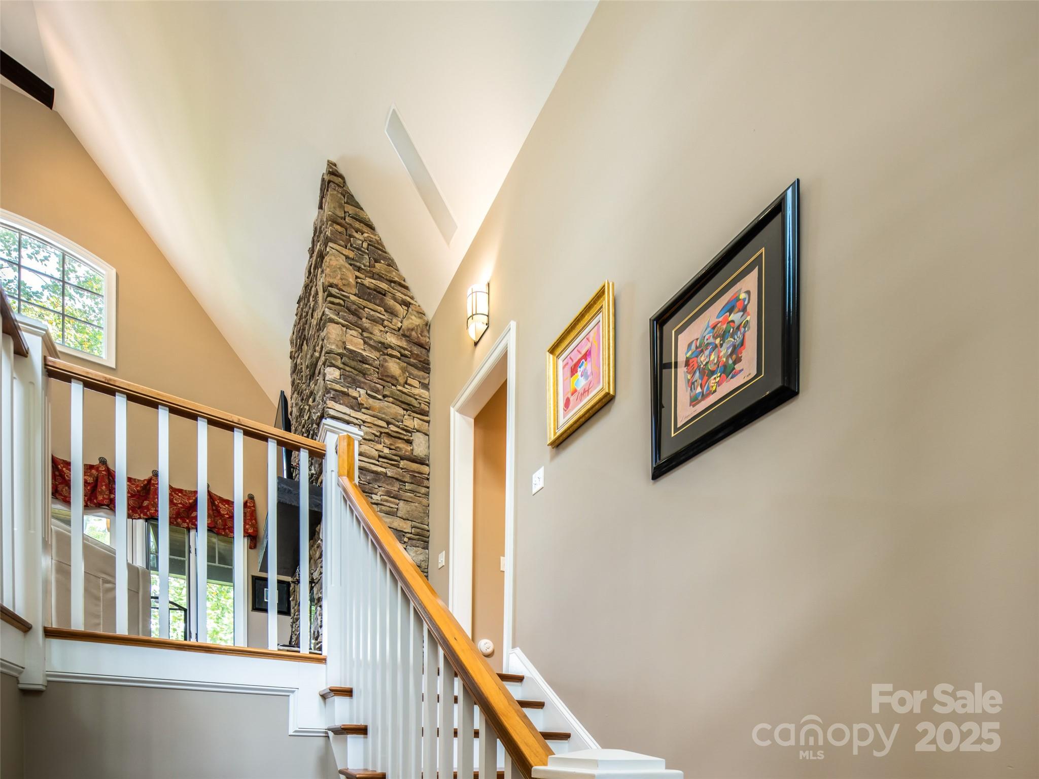 21 Windcliff Drive — Asheville