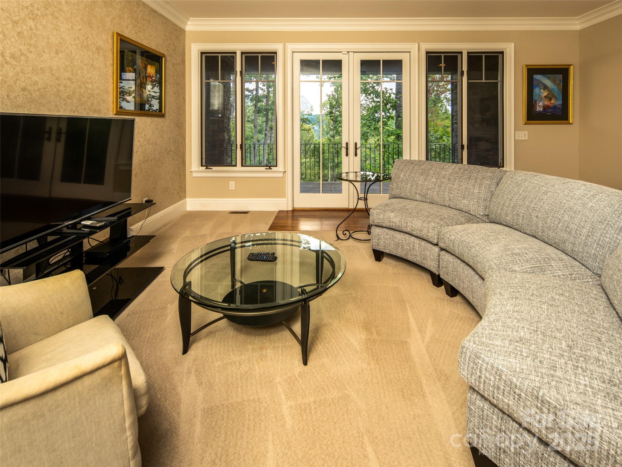 21 Windcliff Drive — Asheville