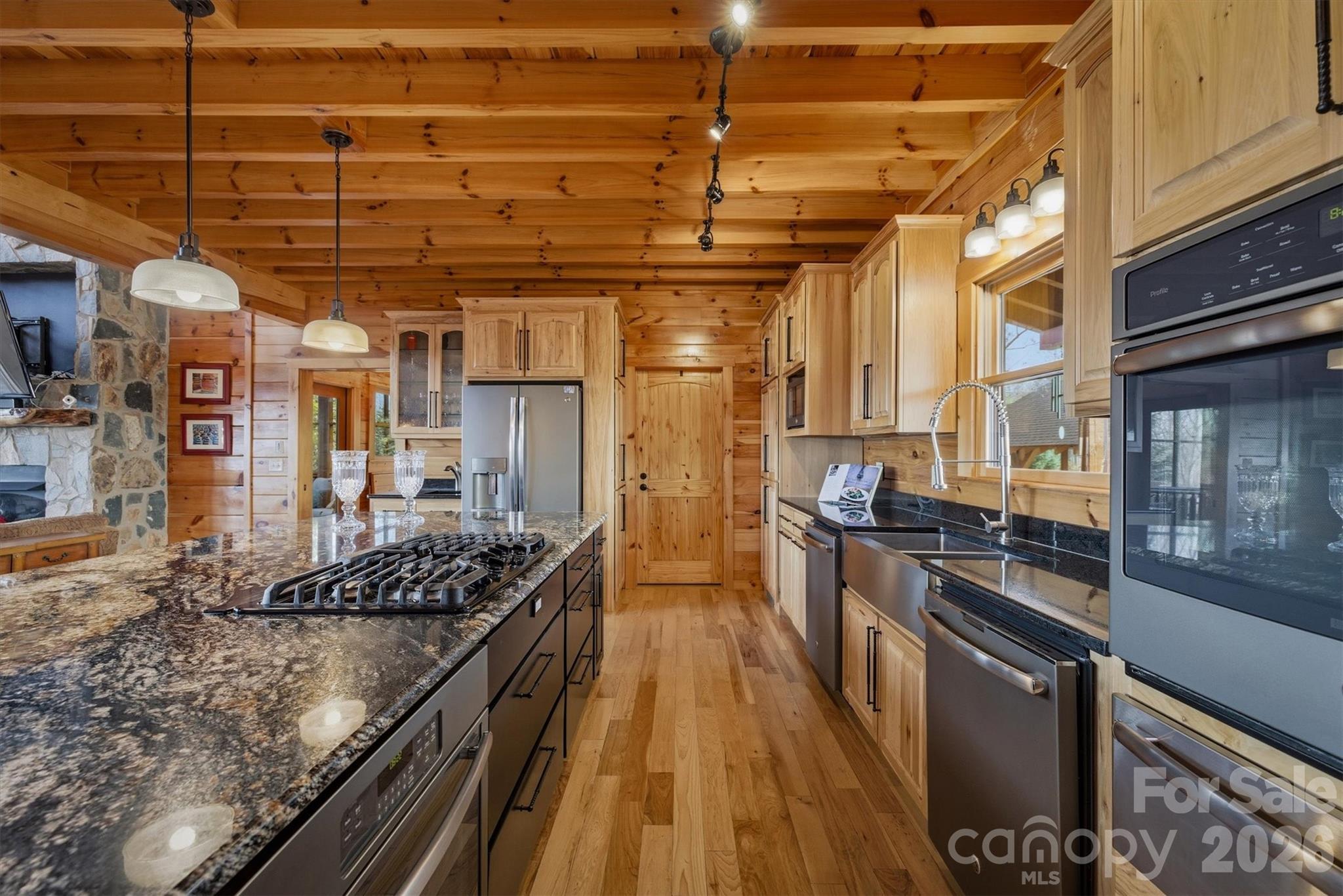 334 Scenic Vista Drive — Nebo