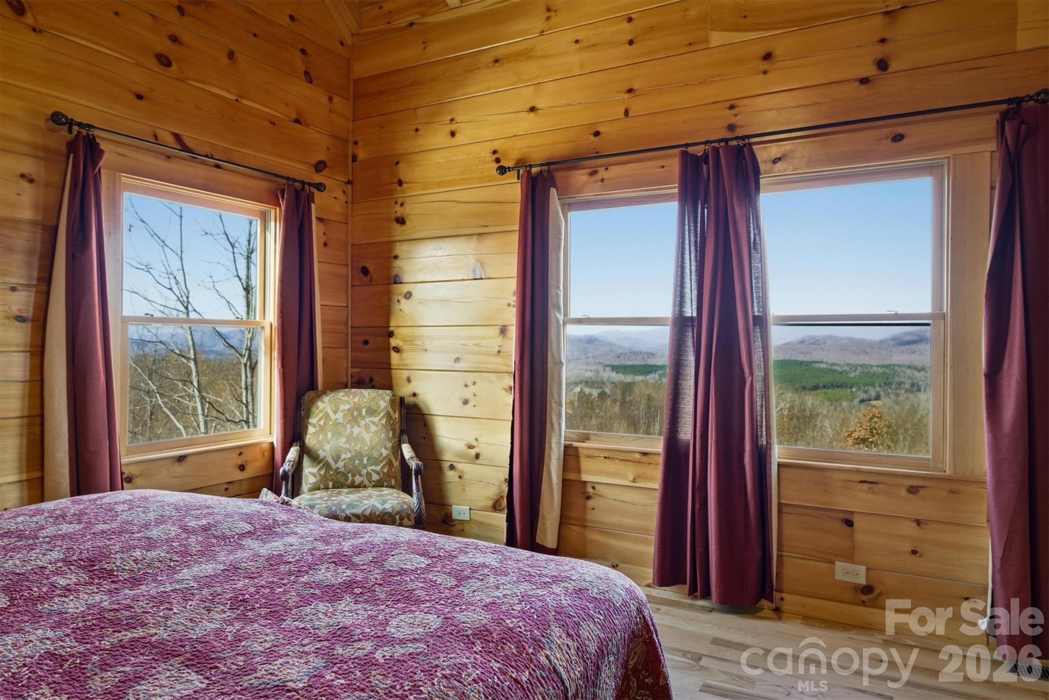 334 Scenic Vista Drive — Nebo